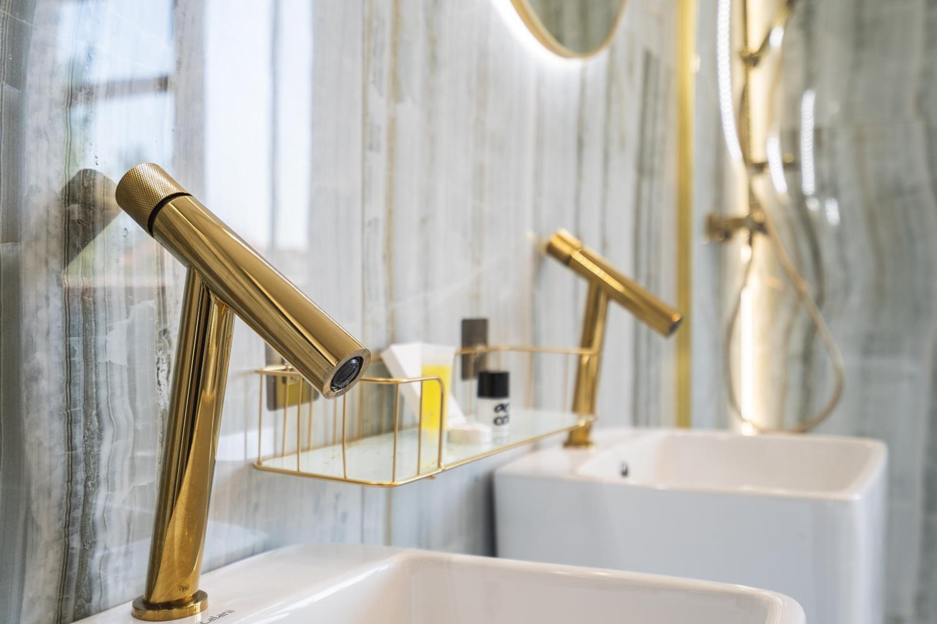 Serenity Luxusní vila s vířivkou a zahradou u Prahy