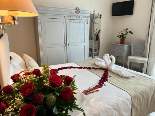 Hotel des Pins - Property Image 8
