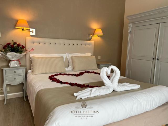 Hotel des Pins - Property Image 7