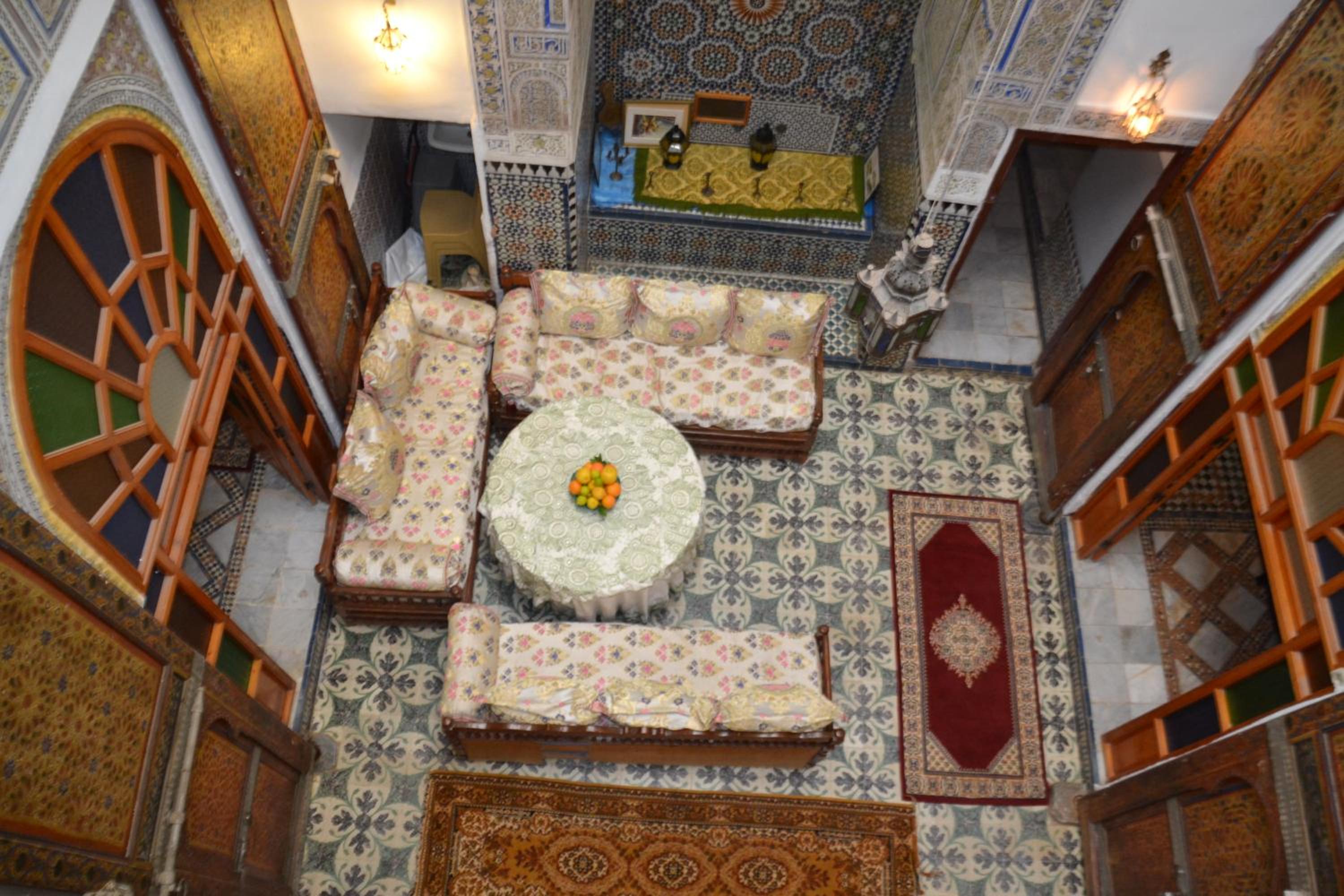 lounge