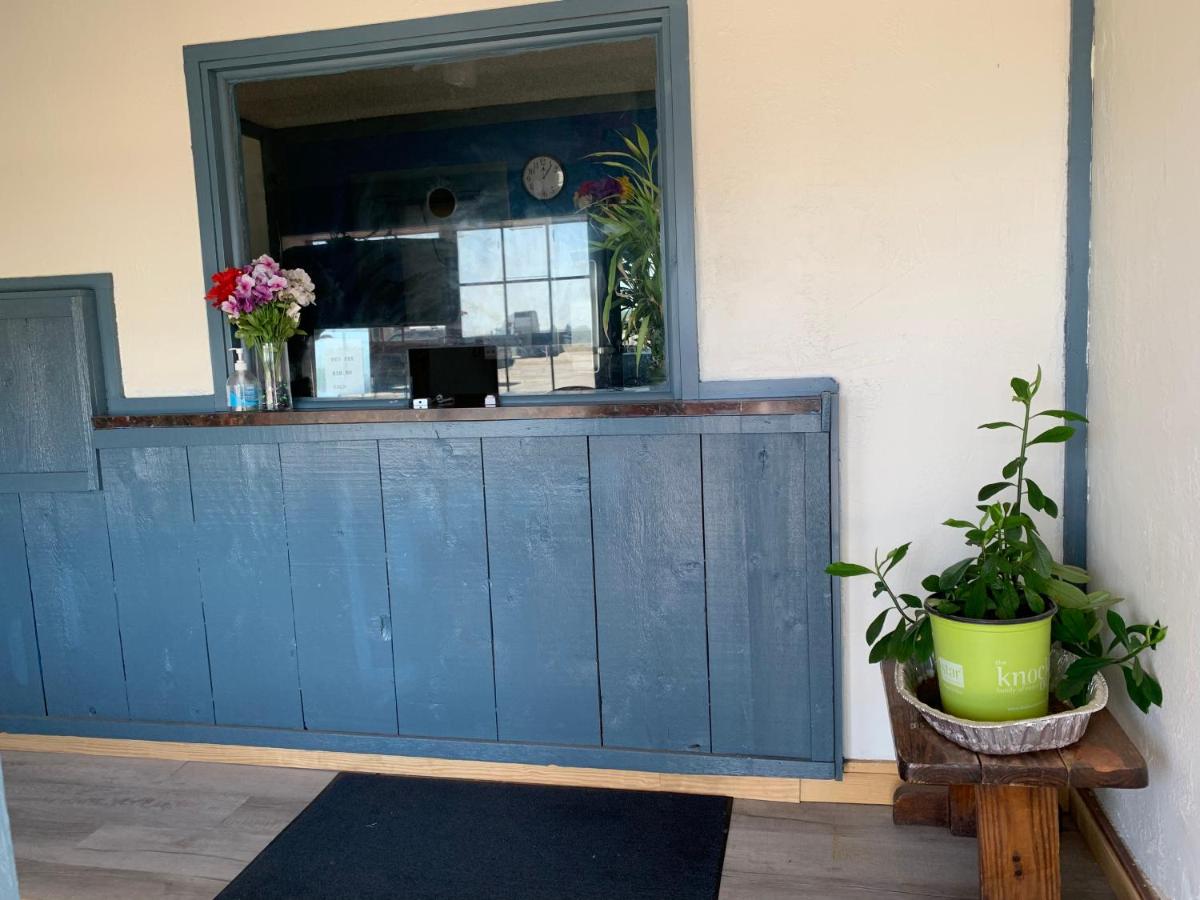 hotel reception