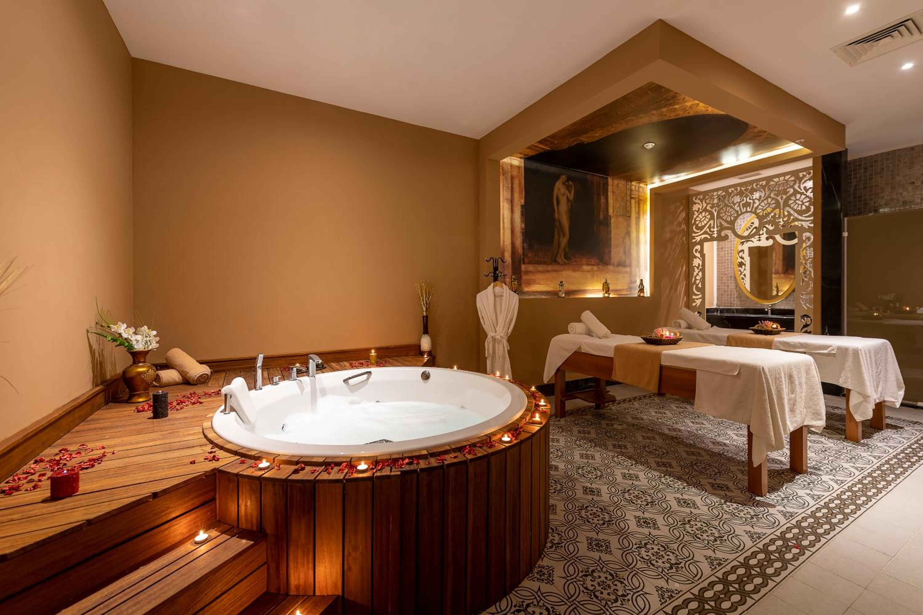 Oz Hotels Side Premium - Image 23