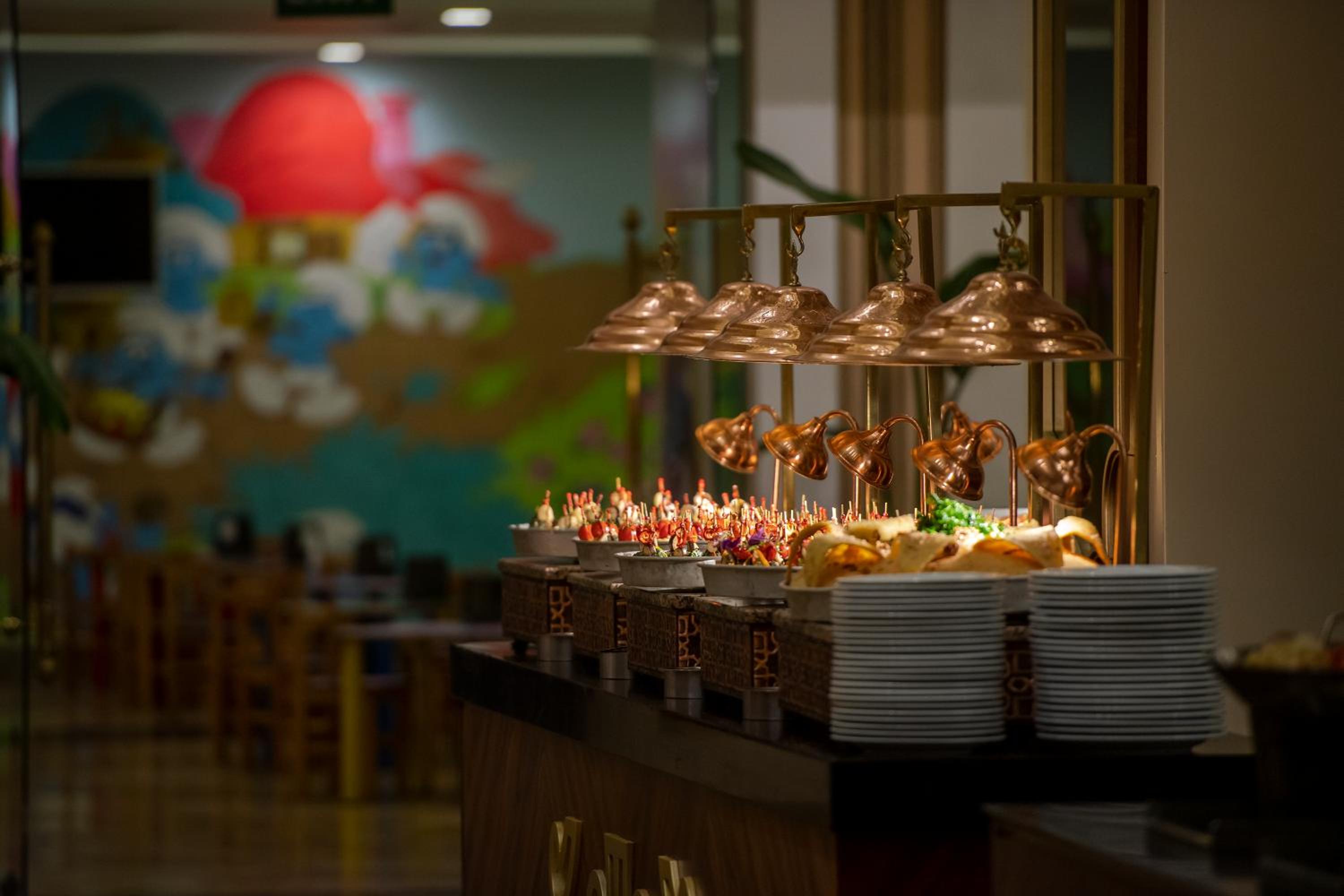 Oz Hotels Side Premium - Image 32