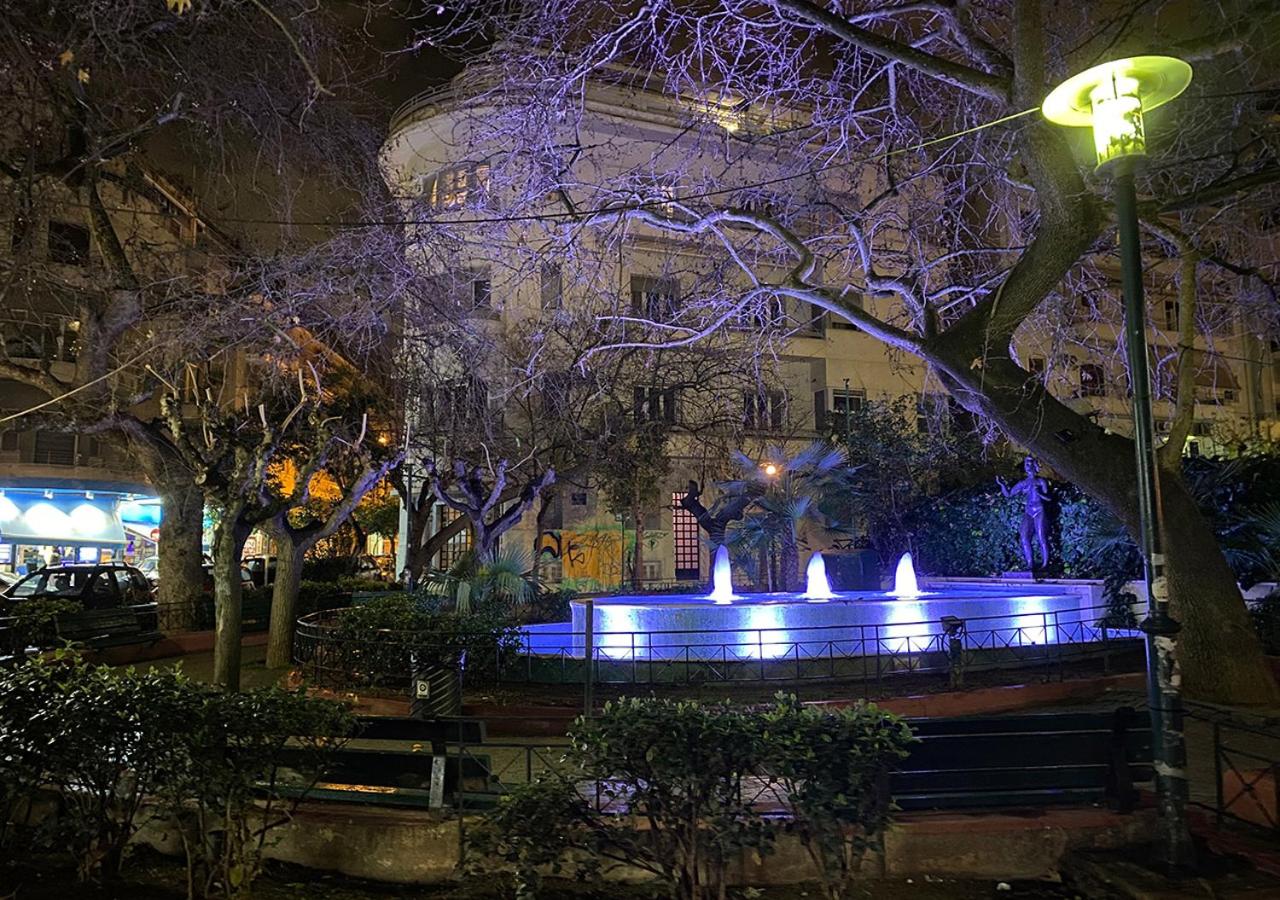 Sunny Apartment (90m2) in Athens center