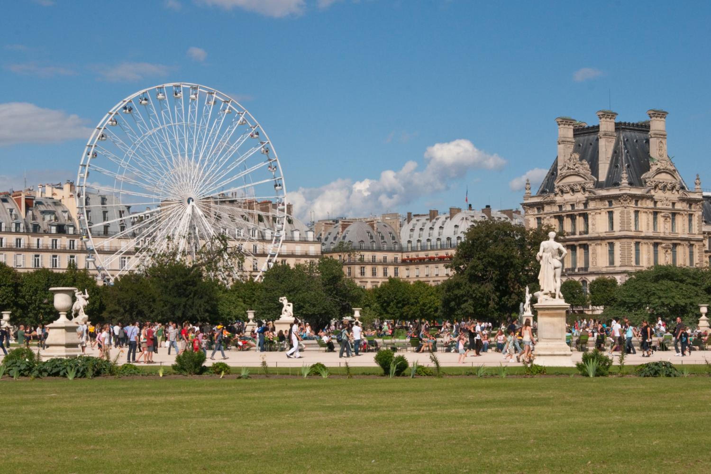 New & Design Studios in the Heart of Le Marais
