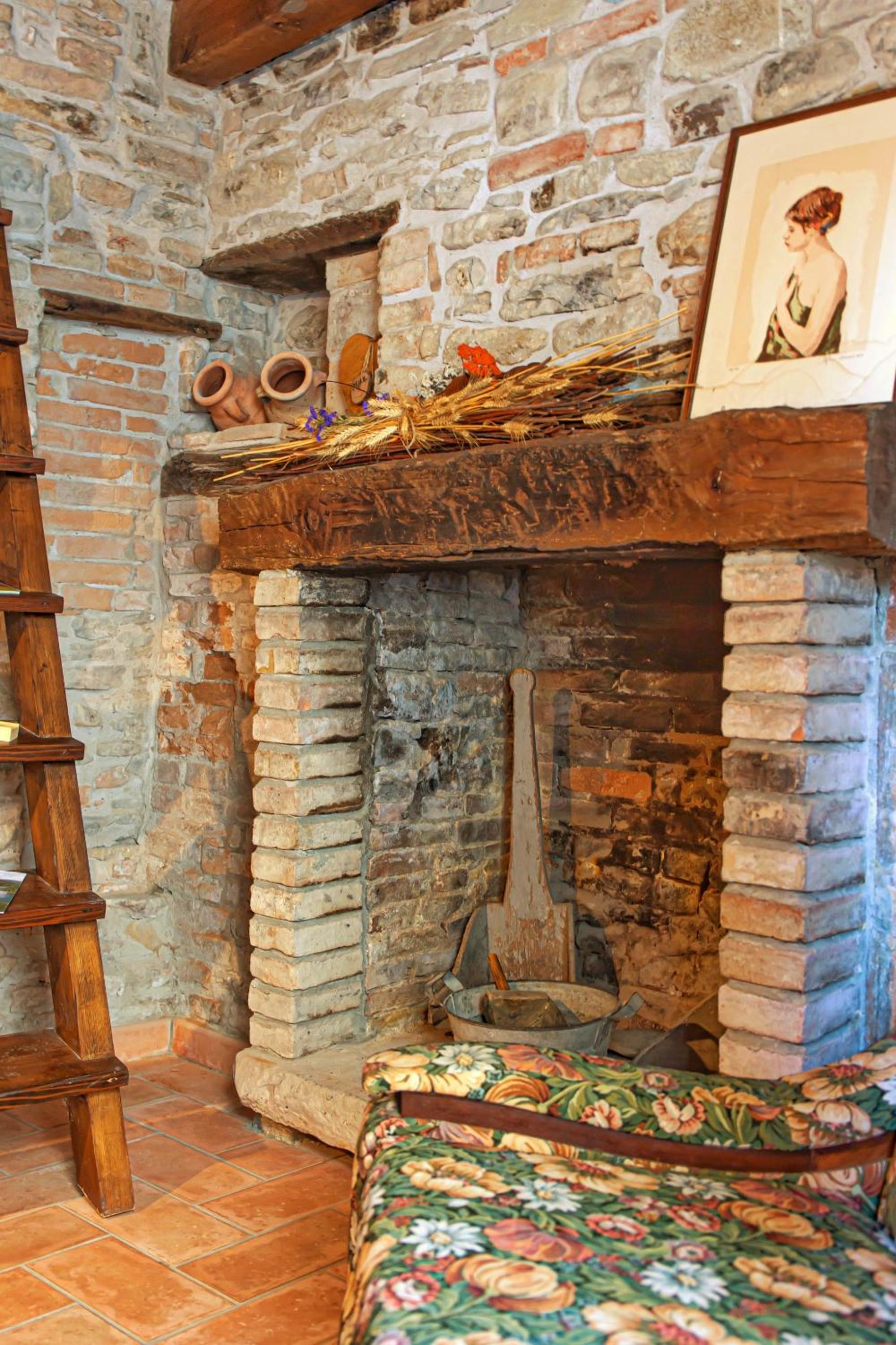 Photo 27