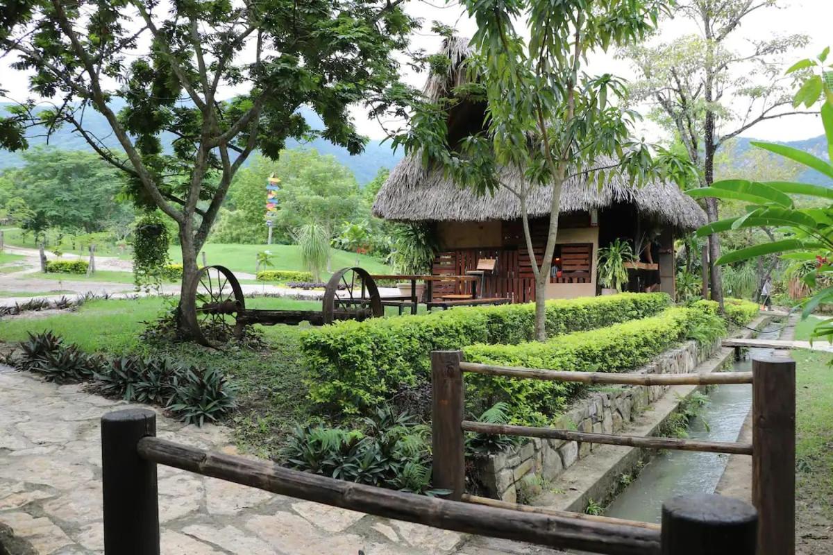 Aldea Huasteca view 2