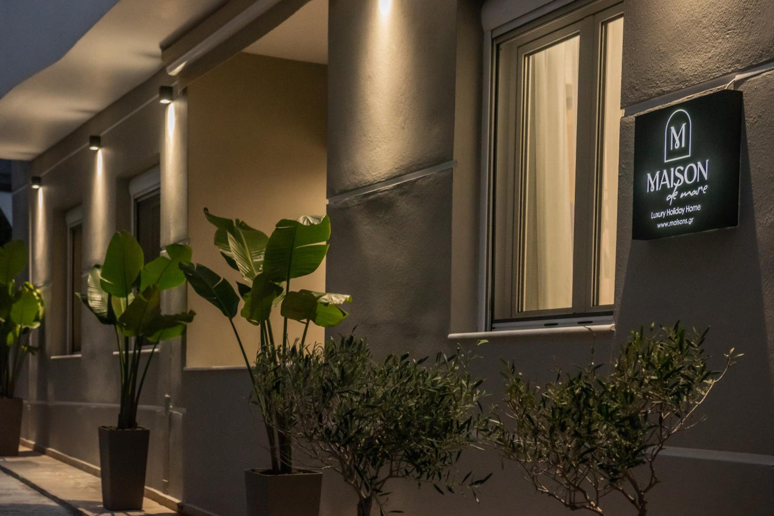 Maison De Mare, 4BR Central Luxury Beach Residence view 3