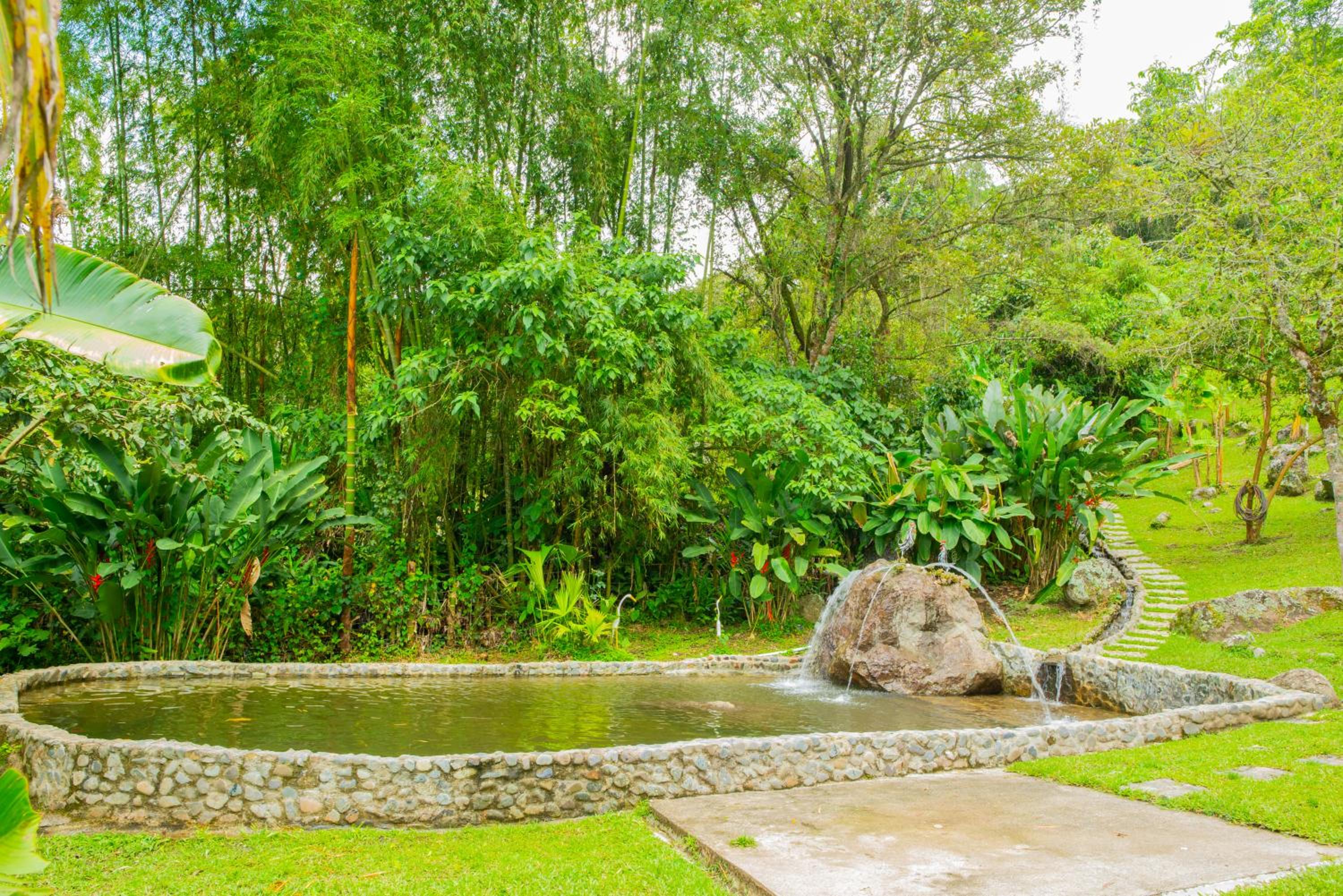 FINCA HOTEL CARMONIA DEL BOSQUE
