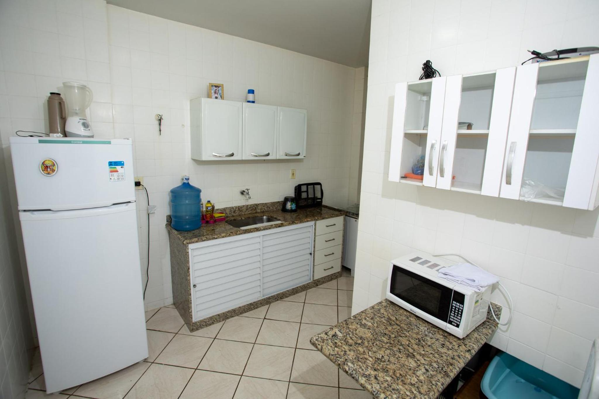 PRAIA DO MORRO - APTO 3 QUARTOS SENDO 2 SUITES WIFI 300 MB E GARAGEM - 50 METROS da PRAIA - ATÉ 8 PESSOAS view 5