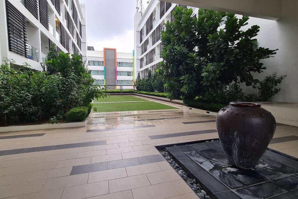 Aeropod [5B]/Near Airport / 2 Queen Bed/ Netflix/Free Parking photo 8