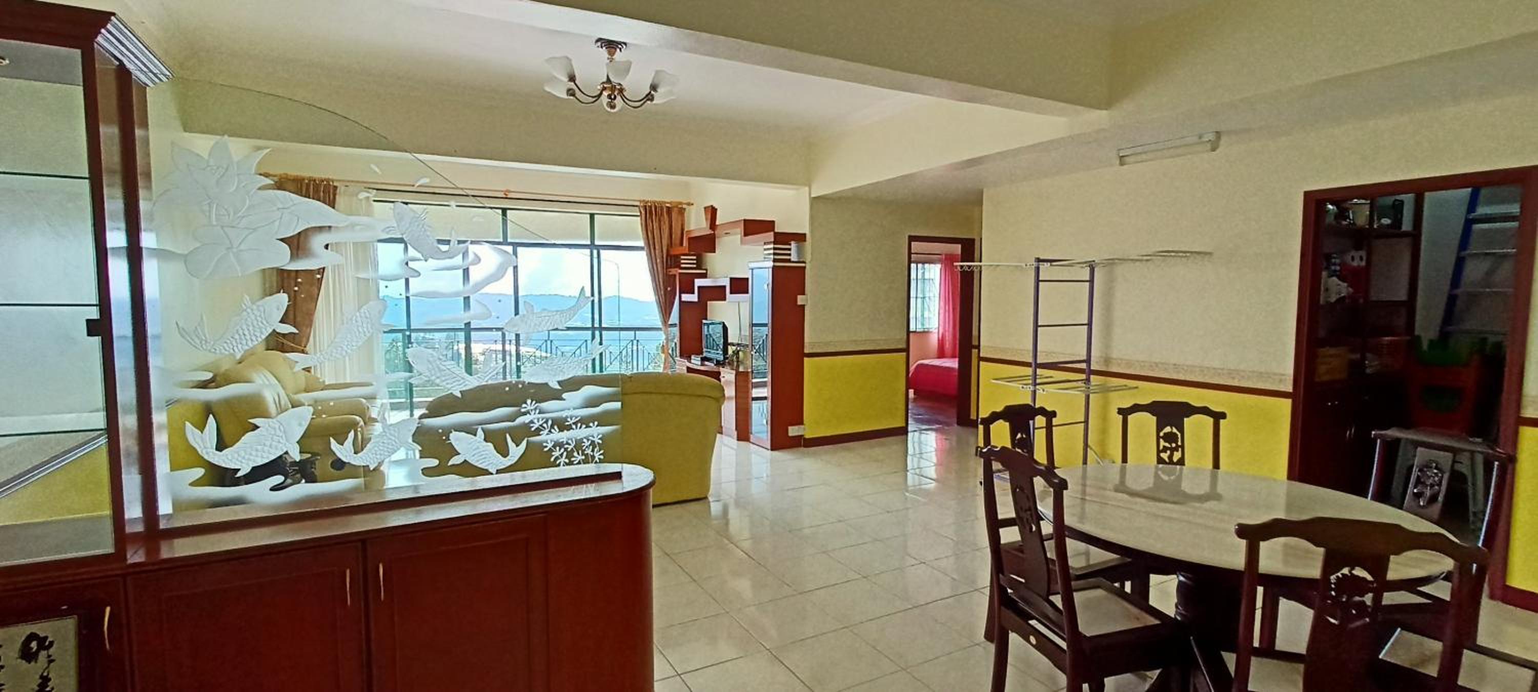 BIG BIG apartment @ Equatorial Hill Resort photo 8