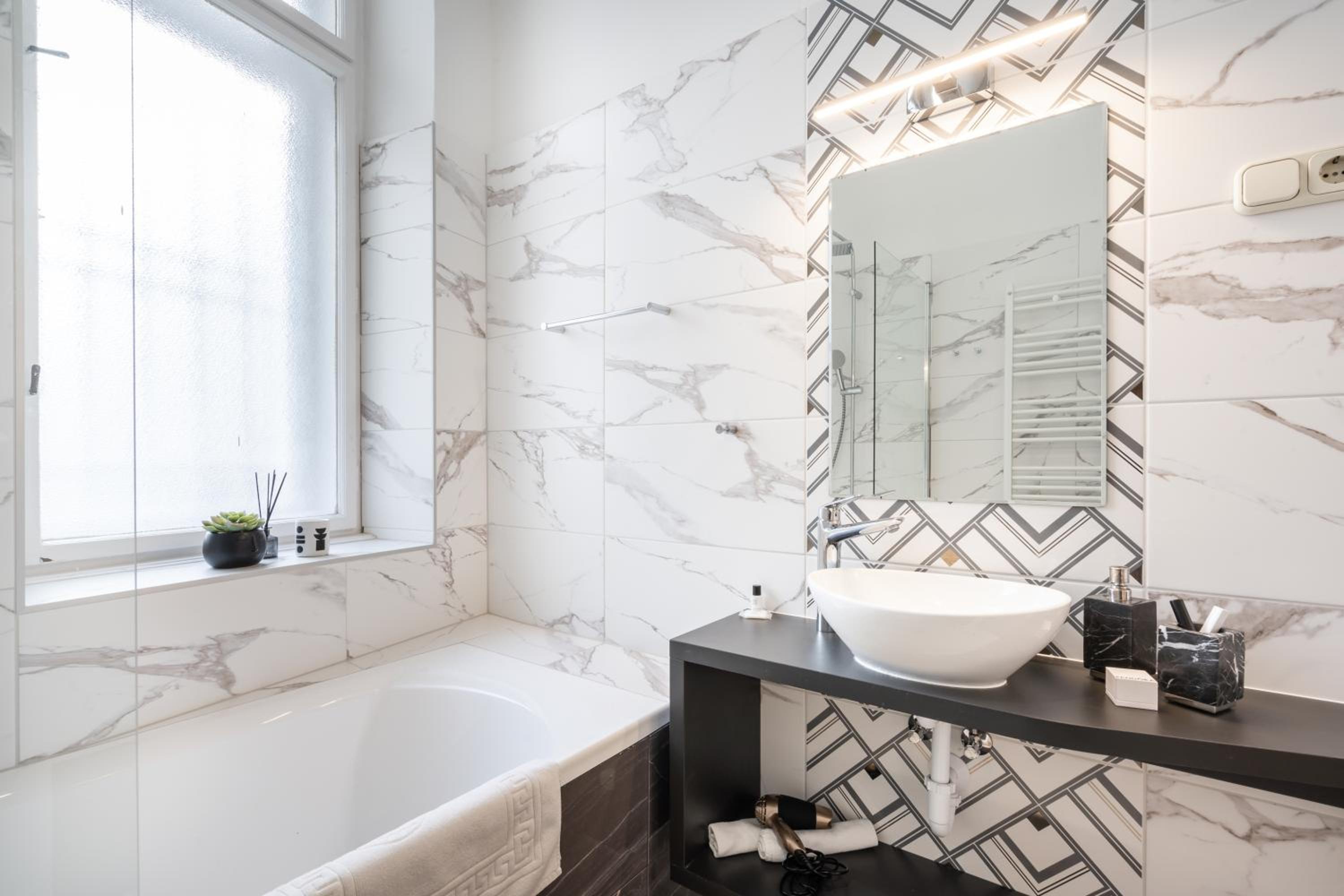 BpR Swan apartment near the Buda Castle view 3