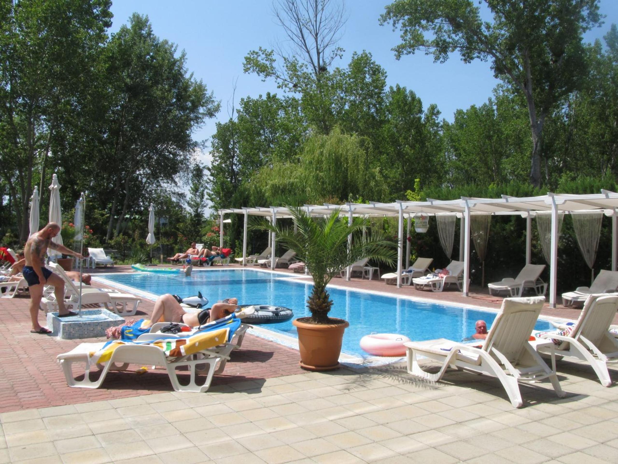 Apartments and studios in Cote d’Azure