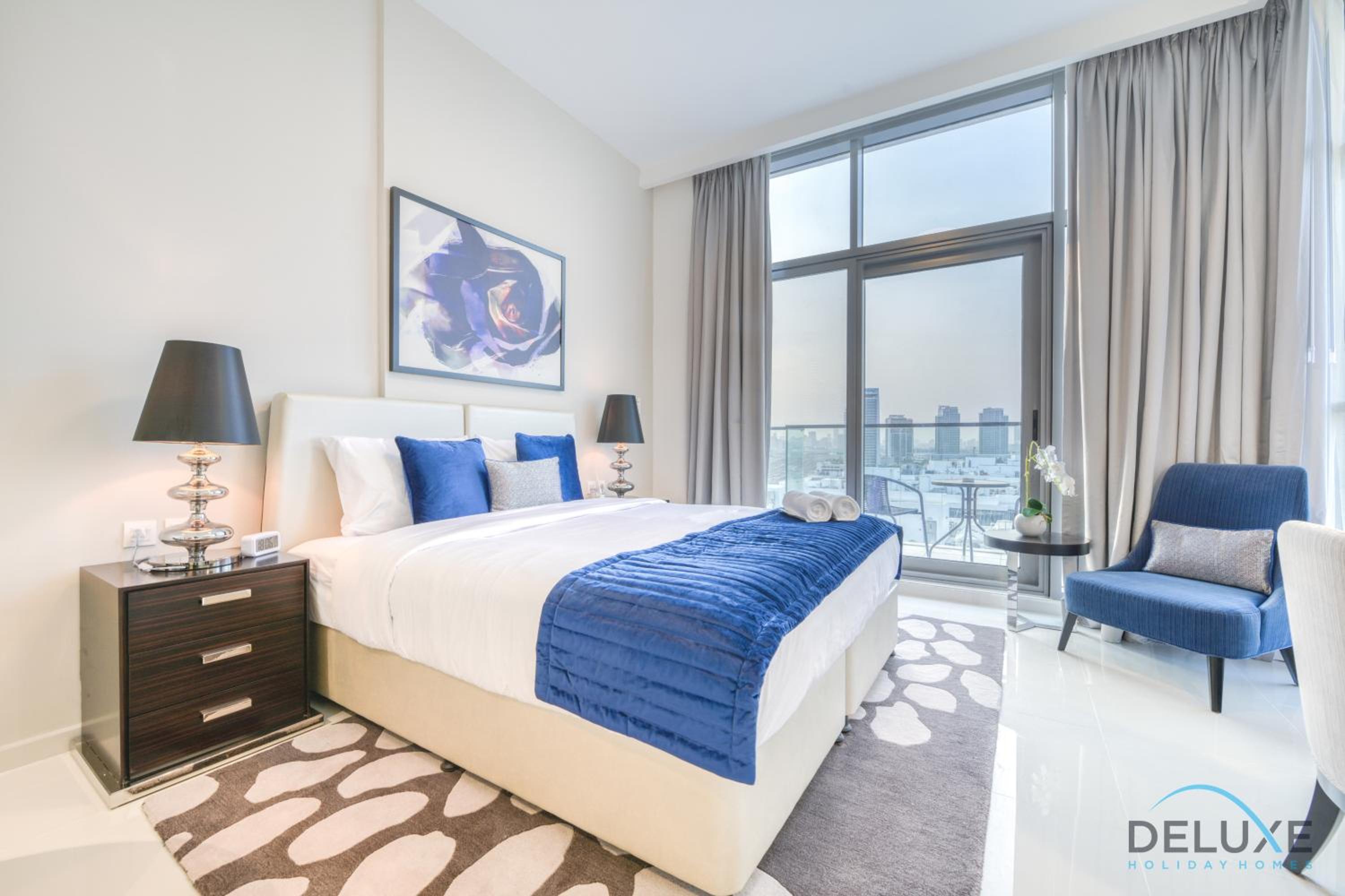 Sunlit Studio at Golf Promenade 2A DAMAC Hills By Deluxe Holiday Homes