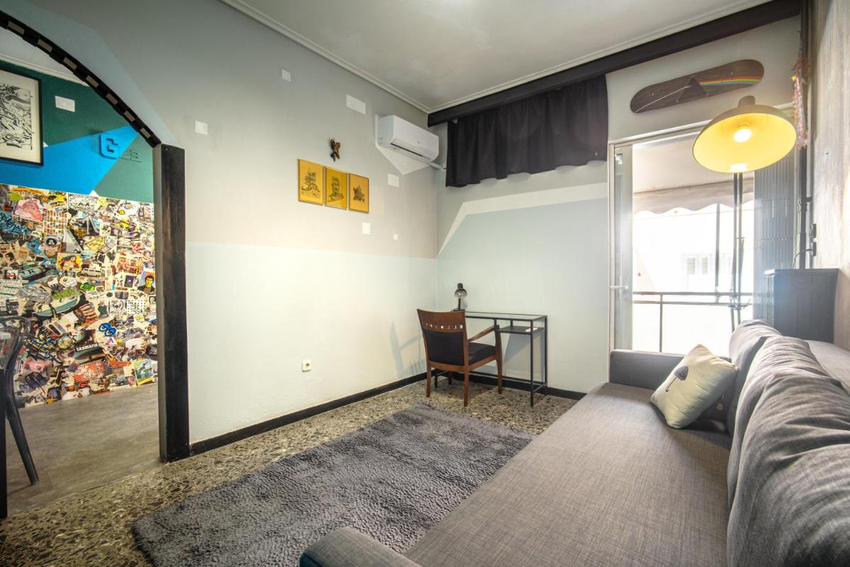 Stay-in-Art, Little Imaginary Apt, 20' to Acropolis photo 4