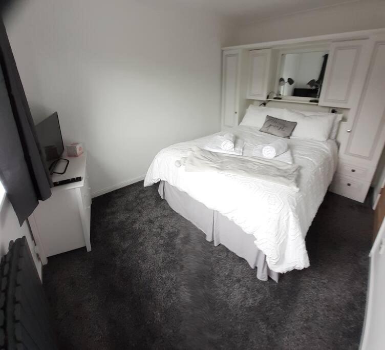 Alexandra place Skipton child and dog friendly view 4