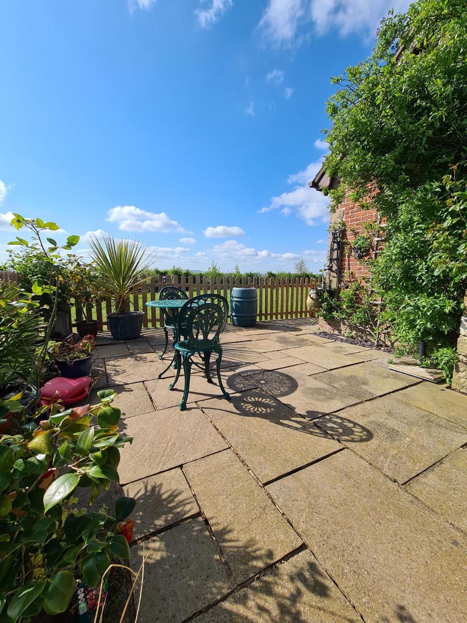 Lyde Cross Coach House view 5