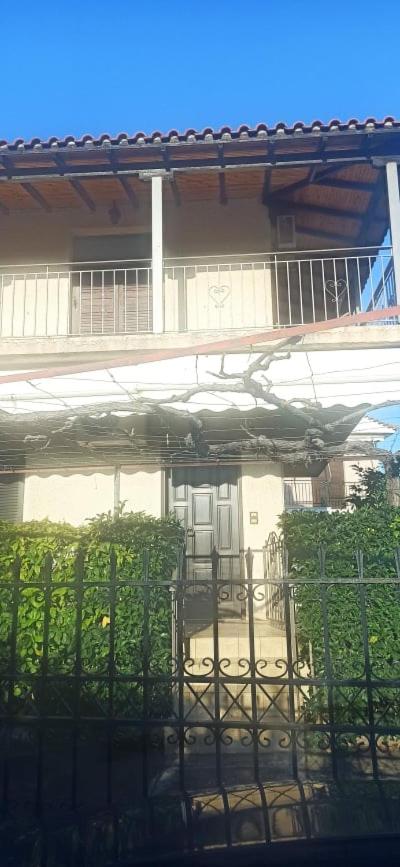 Nikos Holidays House