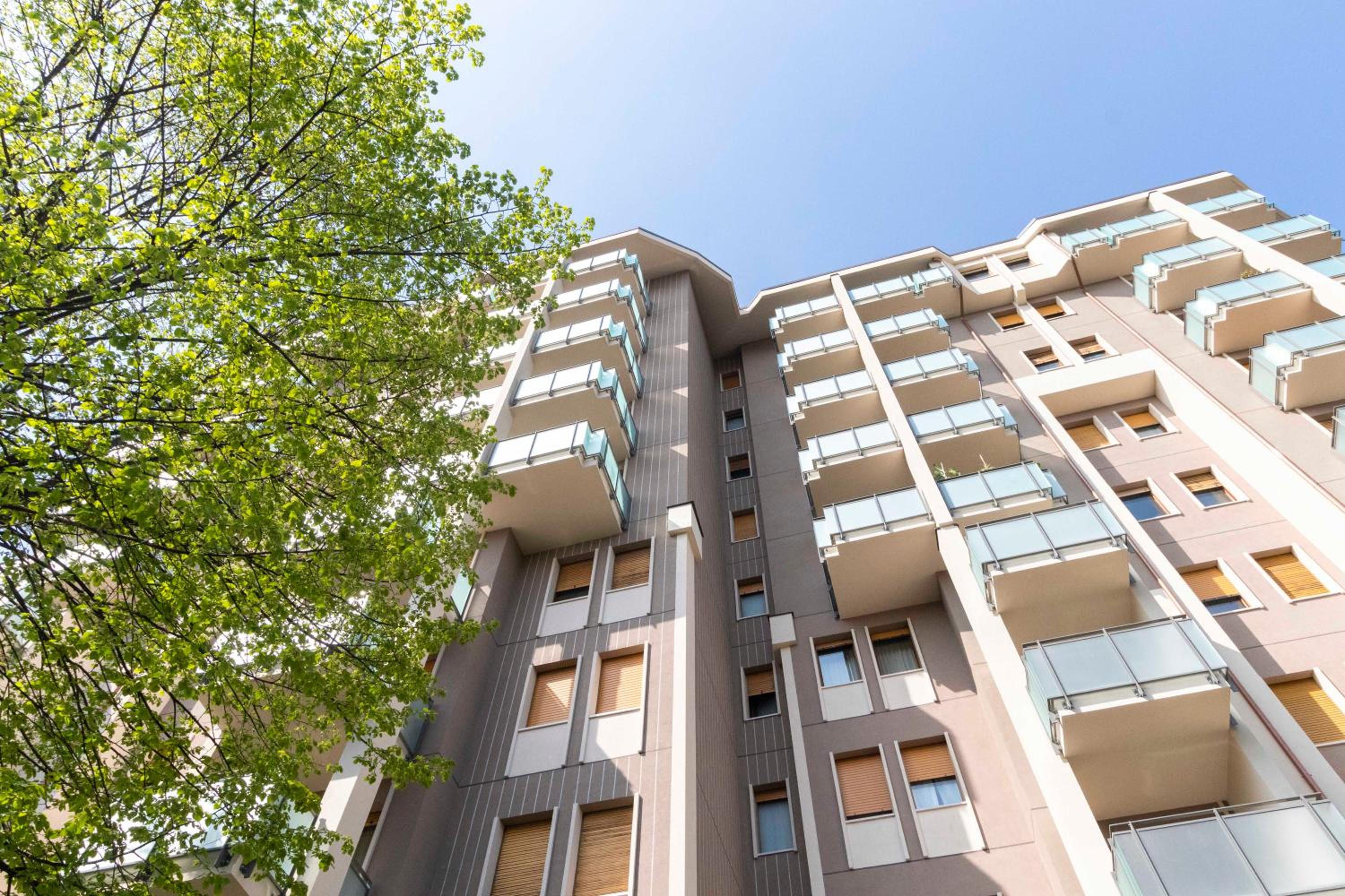 GuestHost - Massaua Roomy Vintage Apartment