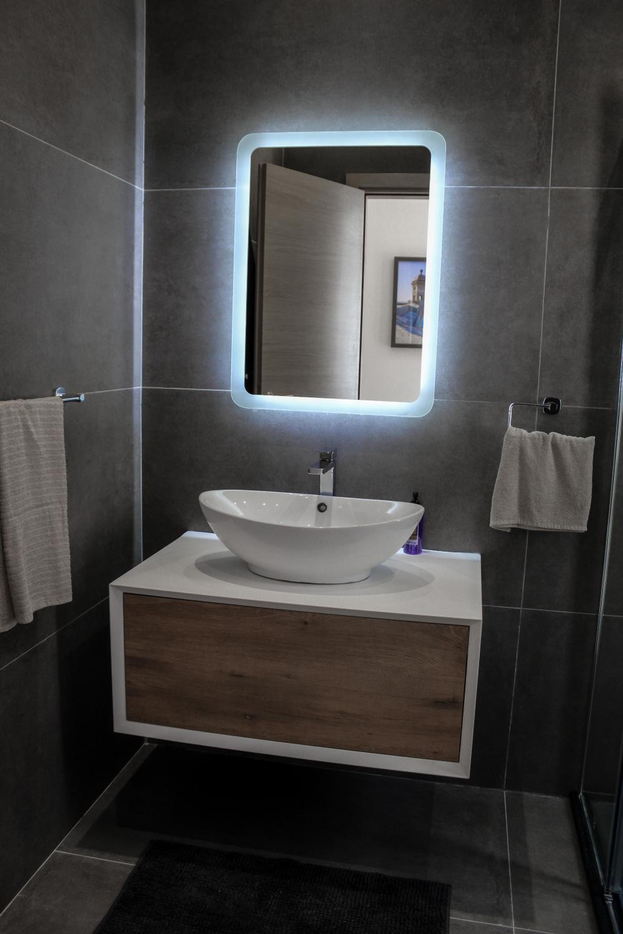 QLiving Central New Apartments Gzira Sliema Promenade - Property Image 86