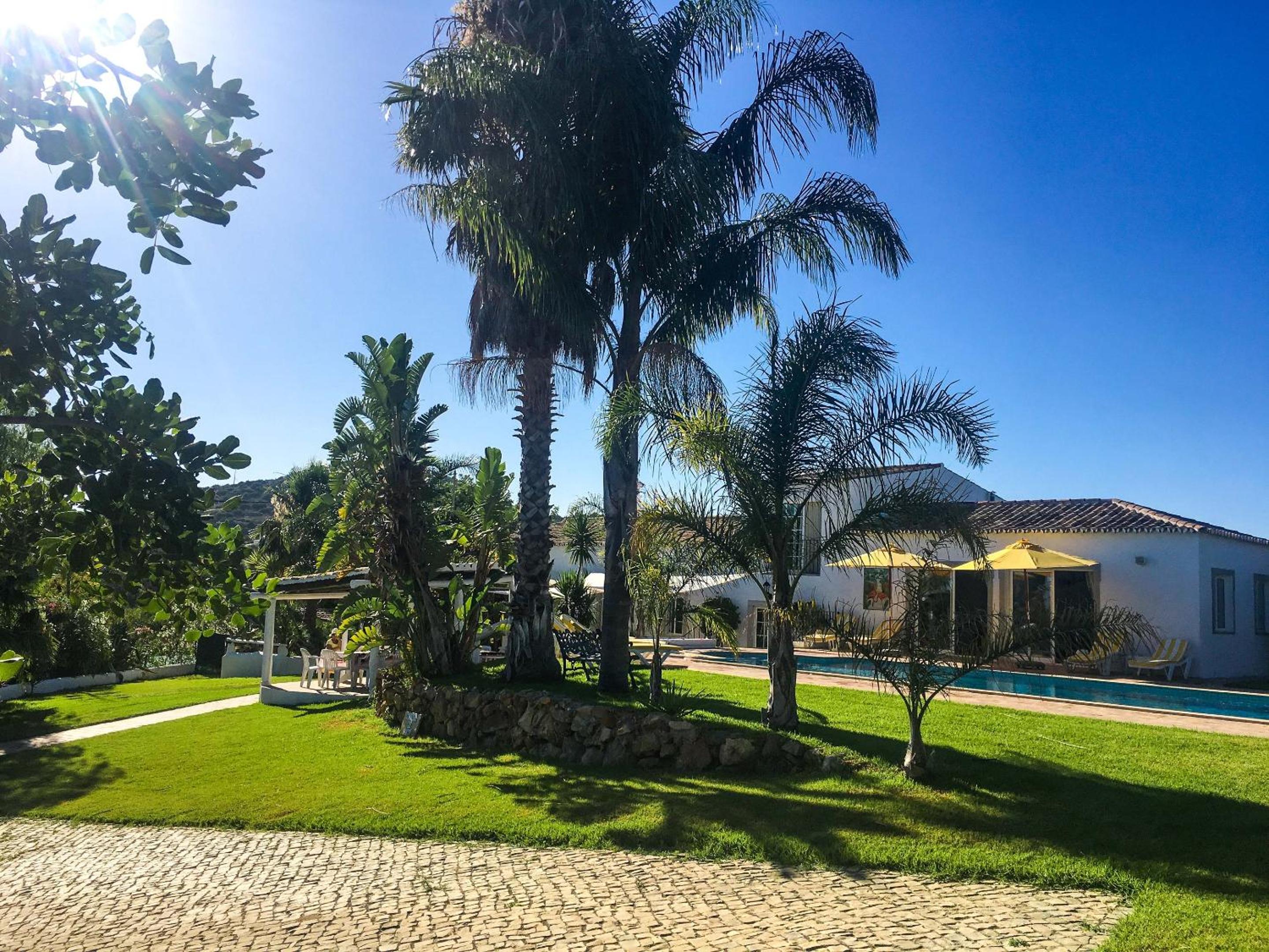 Elegant villa with sea view in Loulé + private pool