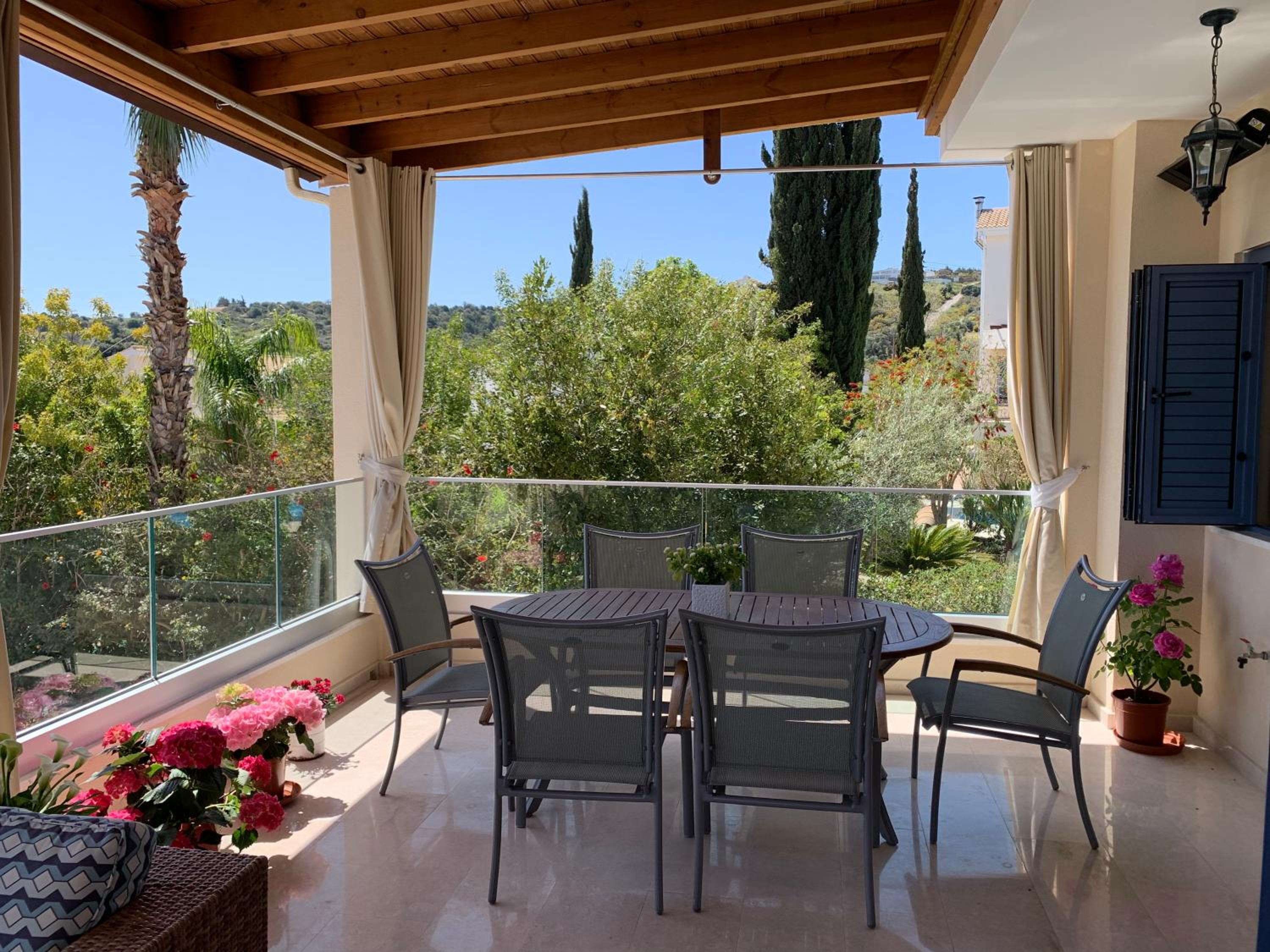 Beach Villa Elena