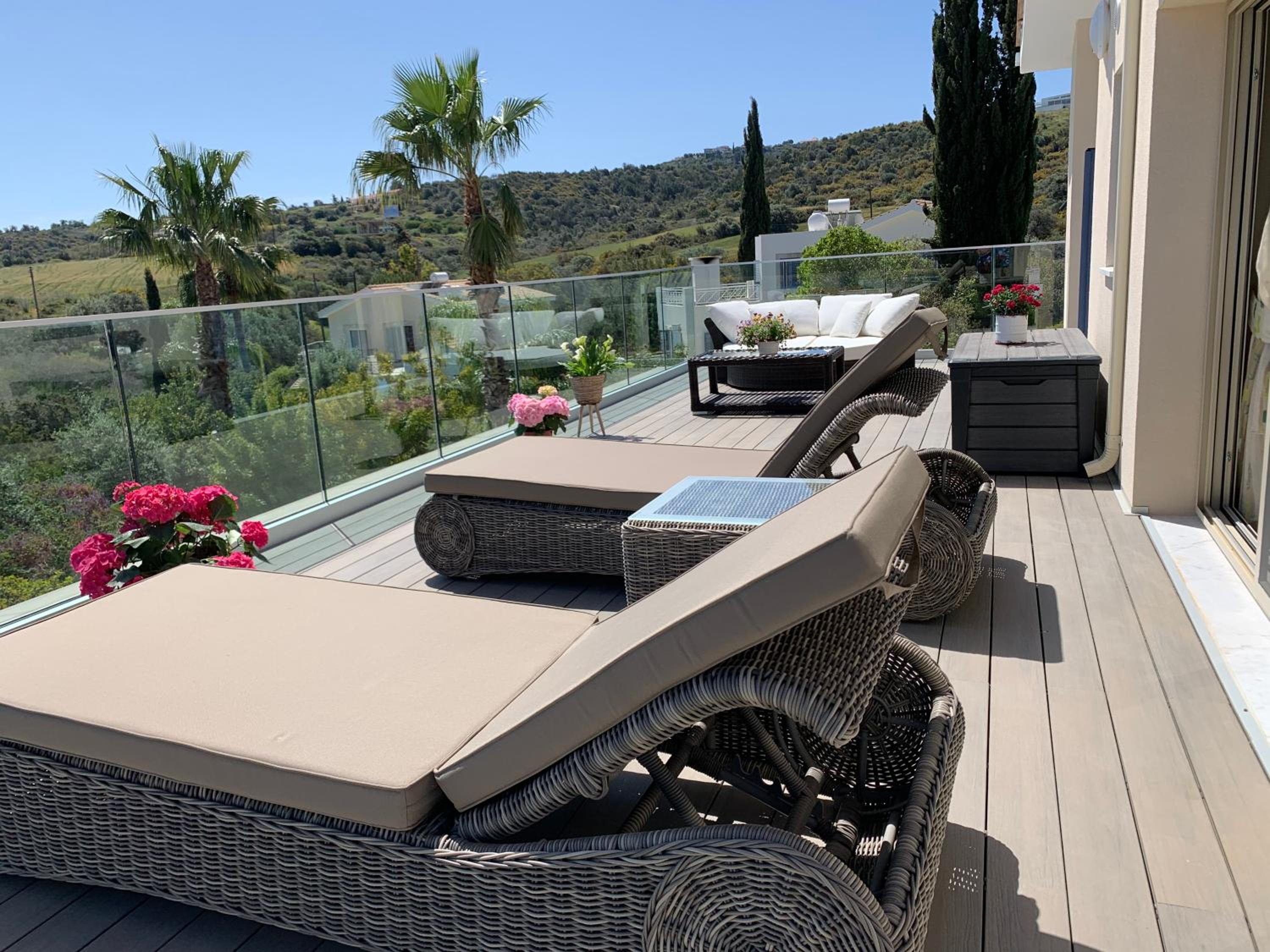 Beach Villa Elena