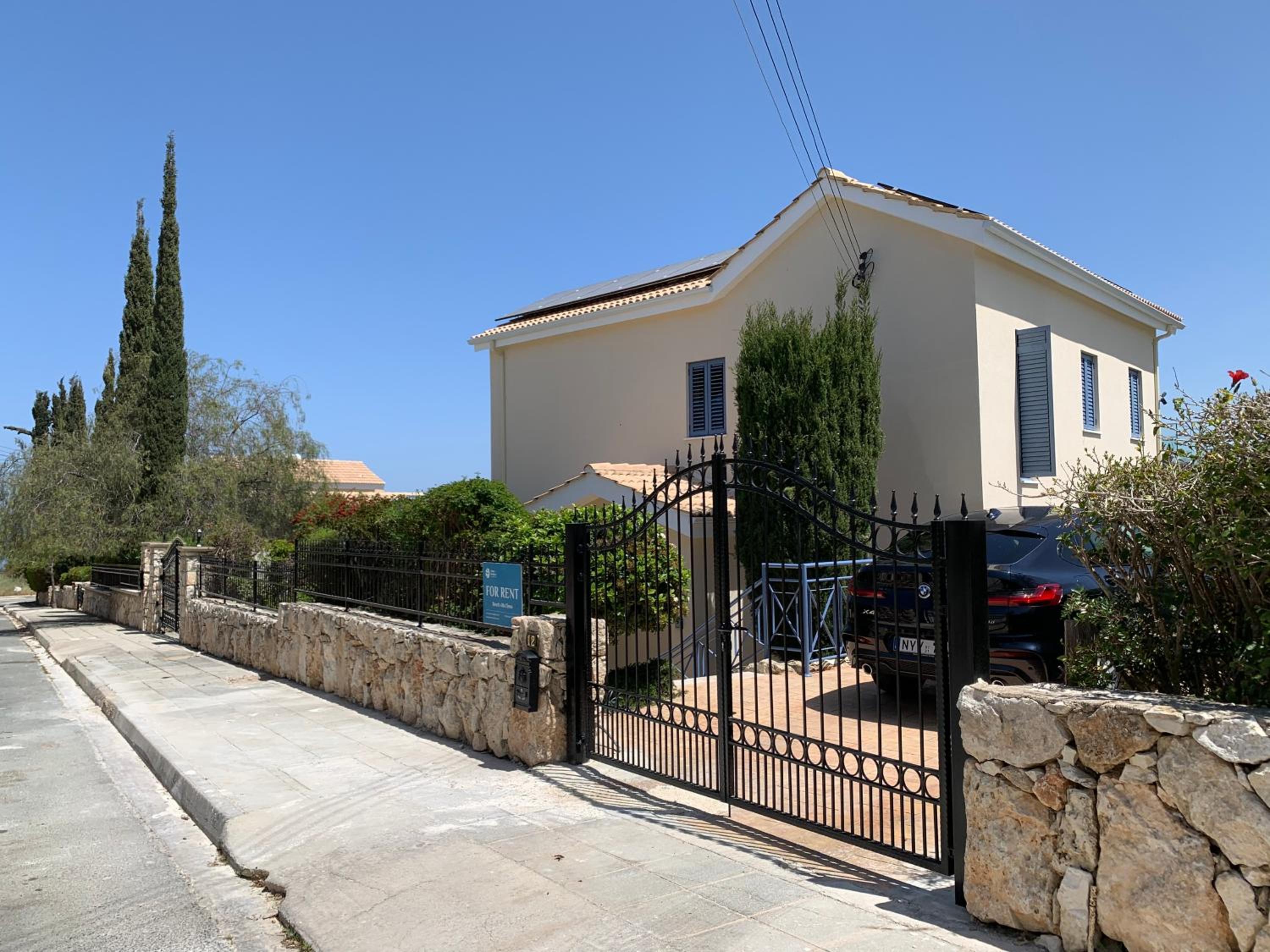 Beach Villa Elena