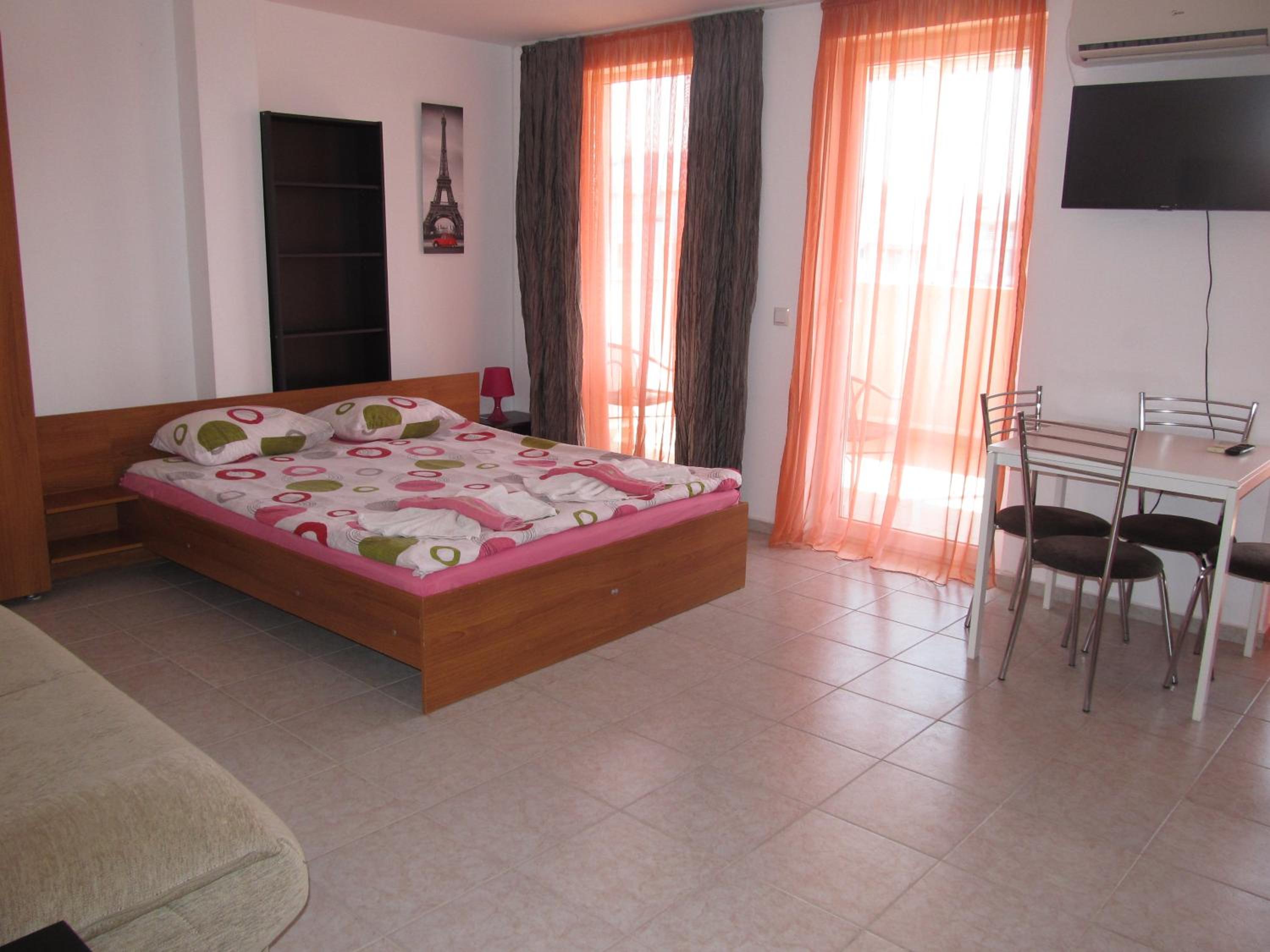 Apartments and studios in Cote d’Azure