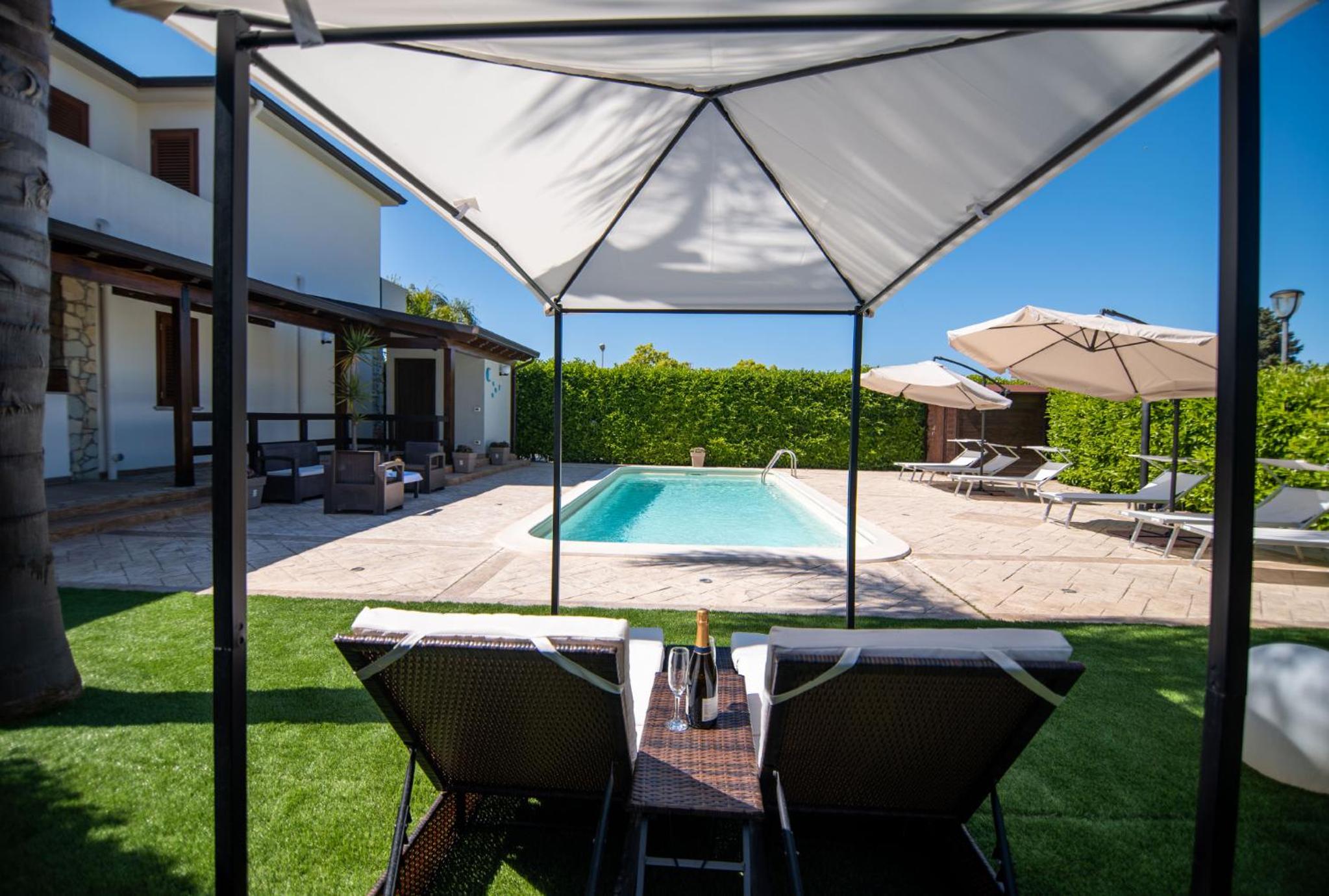 Deluxe Sicily Villa