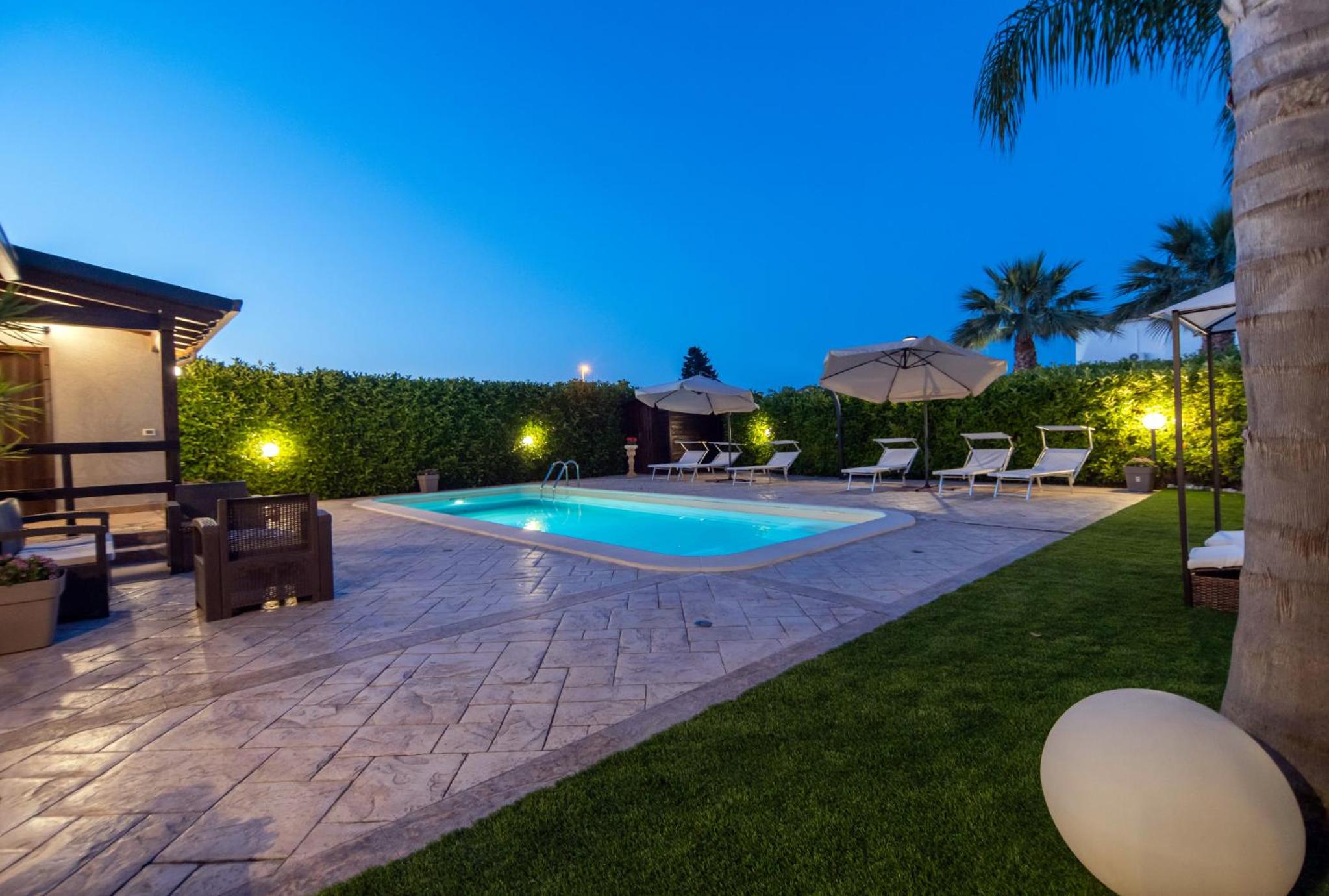 Deluxe Sicily Villa