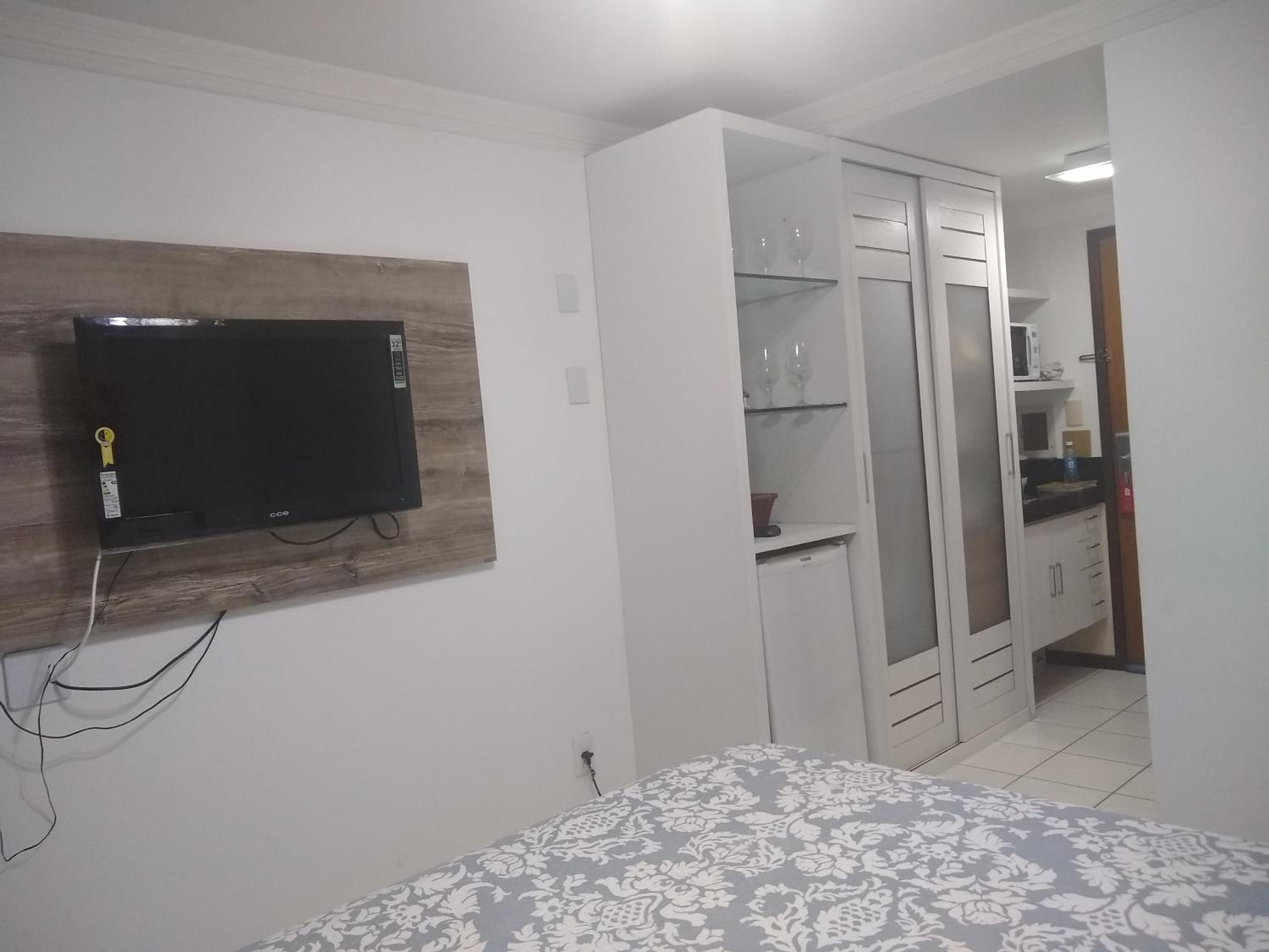 PONTA NEGRA FLAT APART
