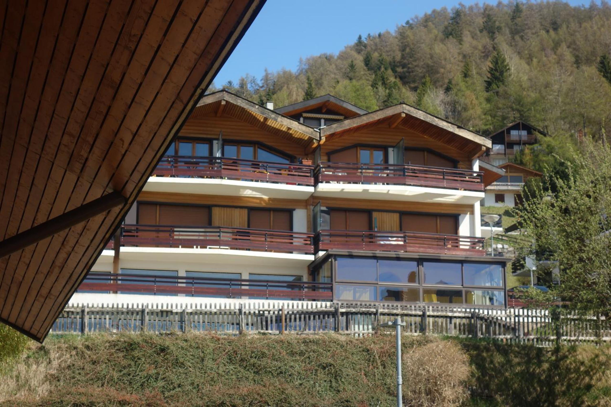 Iris CONFORTABLE & PLEASANT apartments by Alpvision Résidences