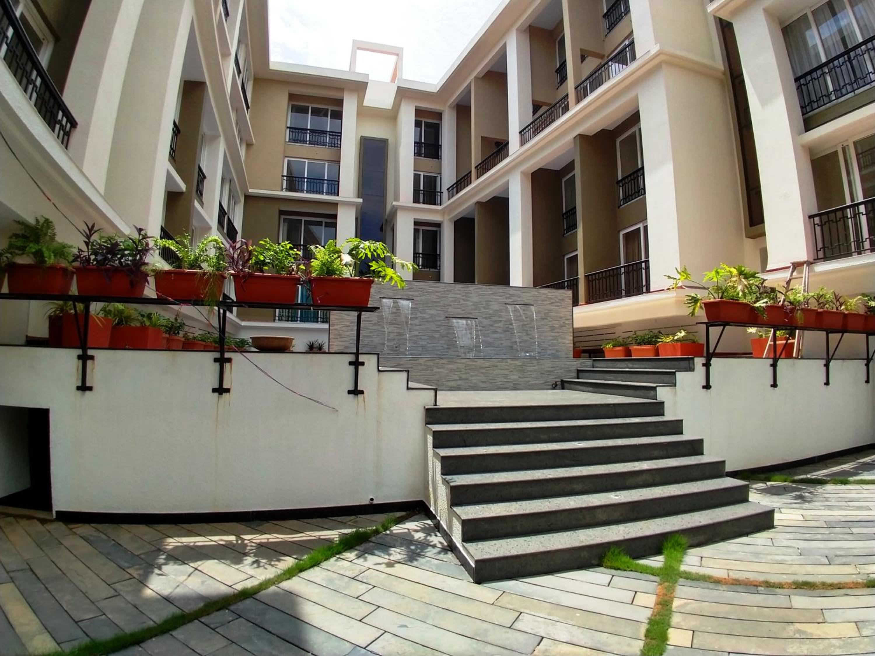 Bellagio Rezidencia 1 BHK Service Apartments