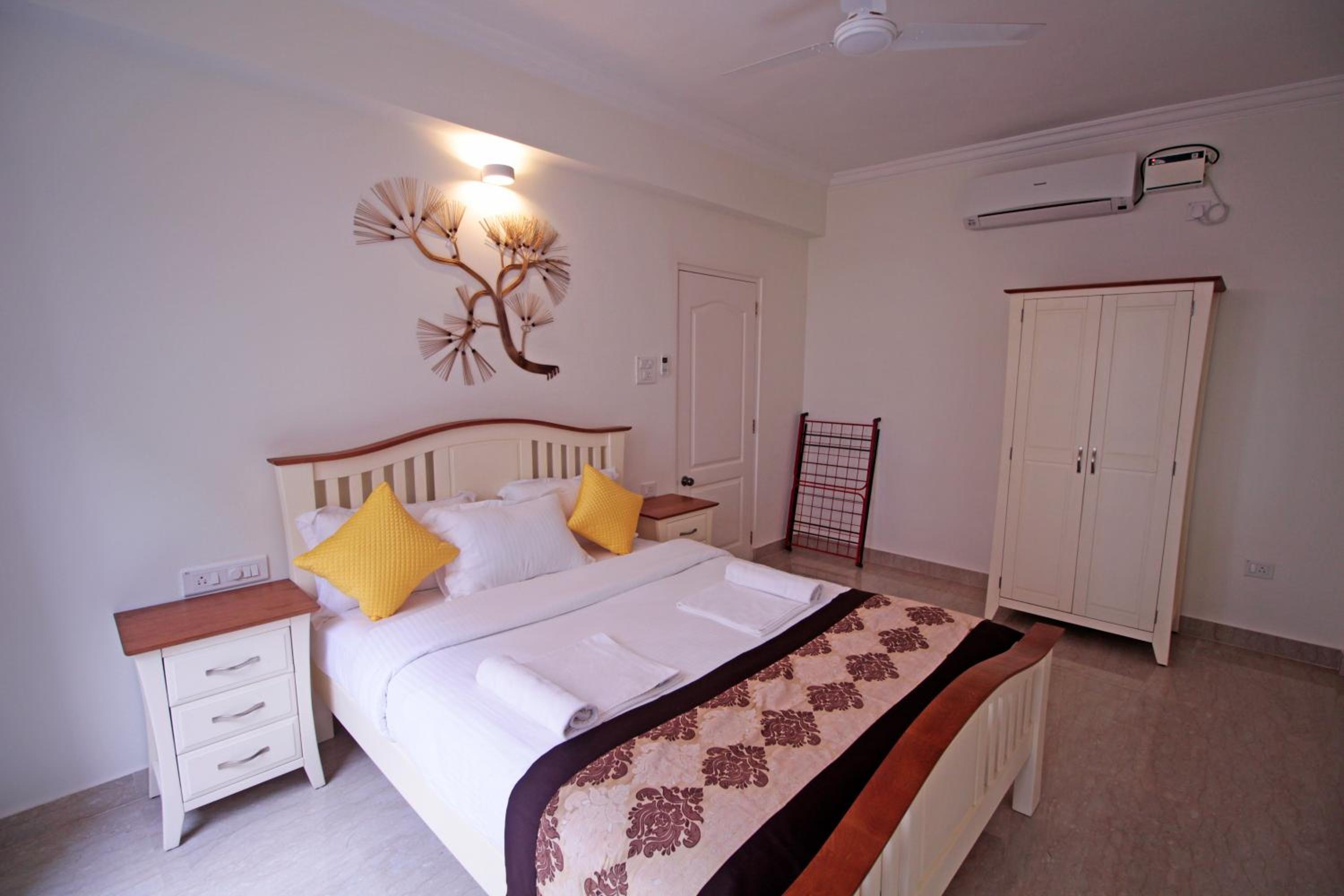 Bellagio Rezidencia 1 BHK Service Apartments
