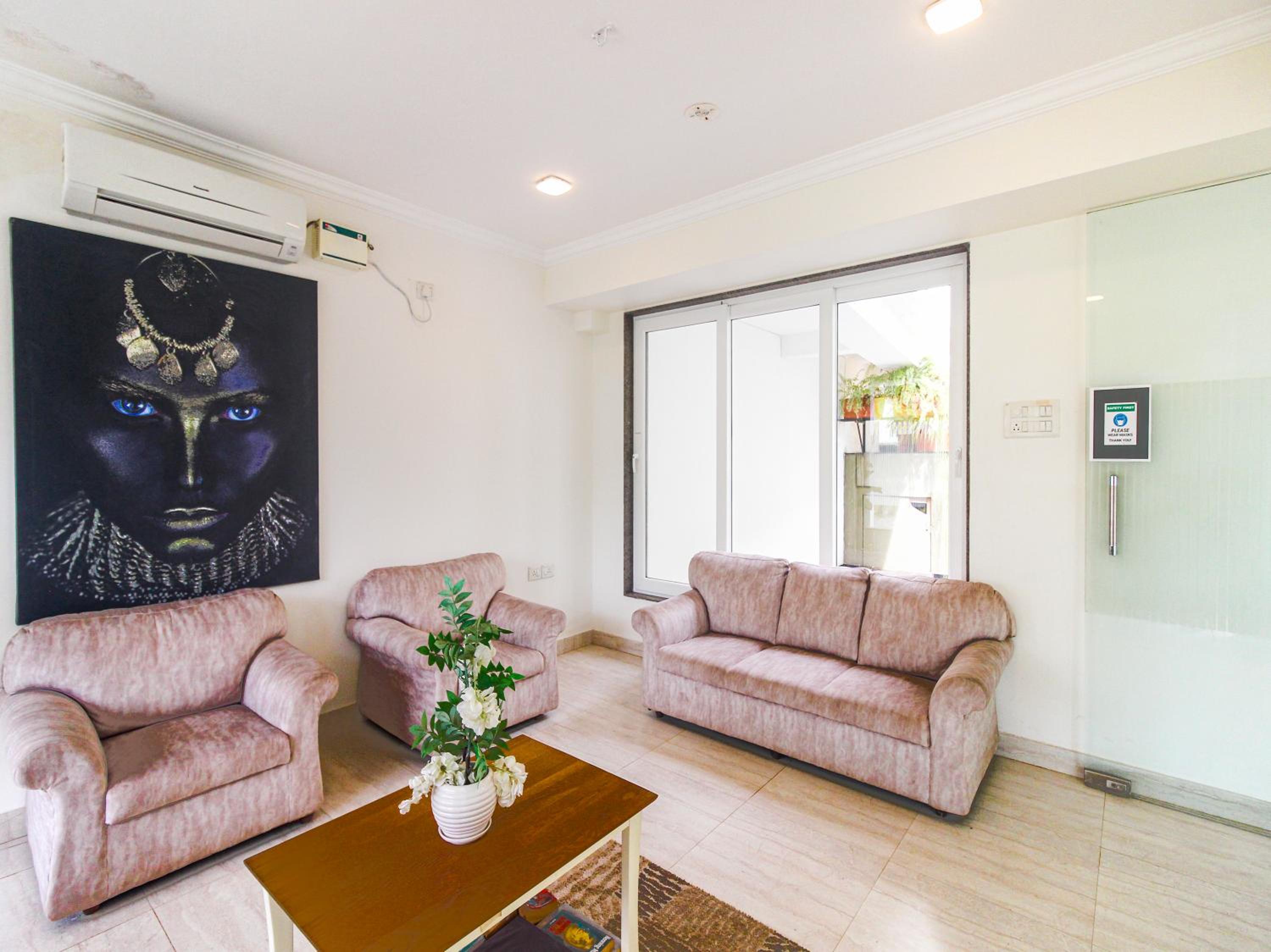 Bellagio Rezidencia 1 BHK Service Apartments