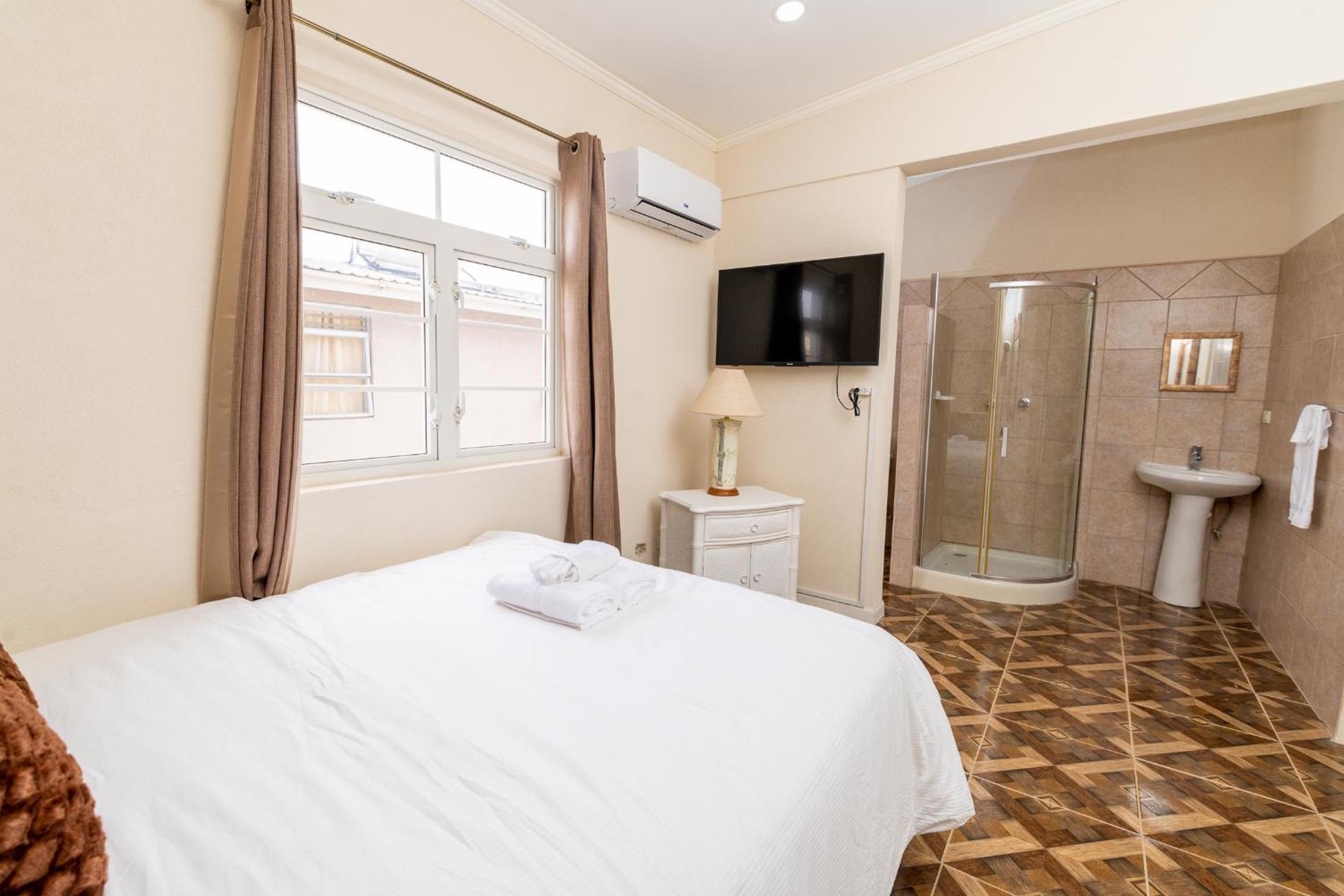 Mariner Suites view 2