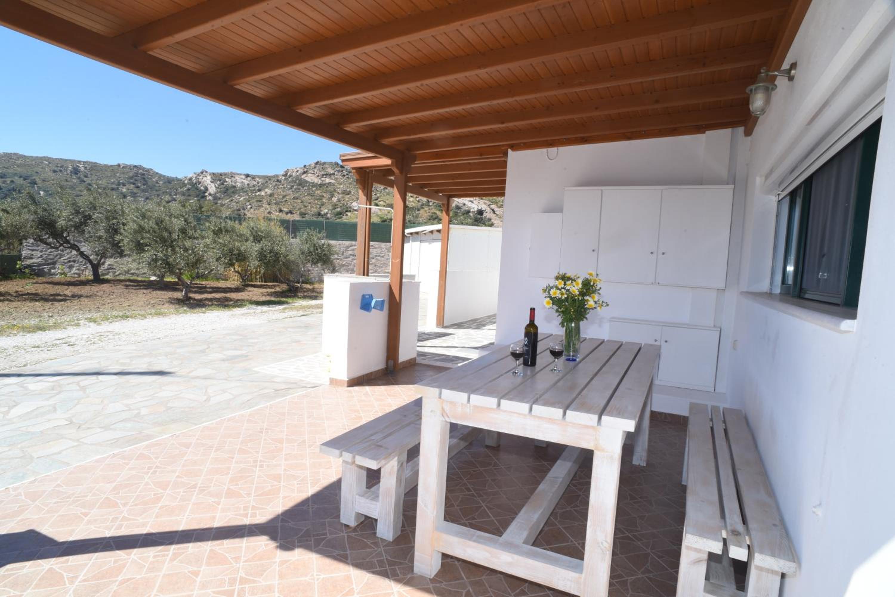 Bernie House 2 photo 4