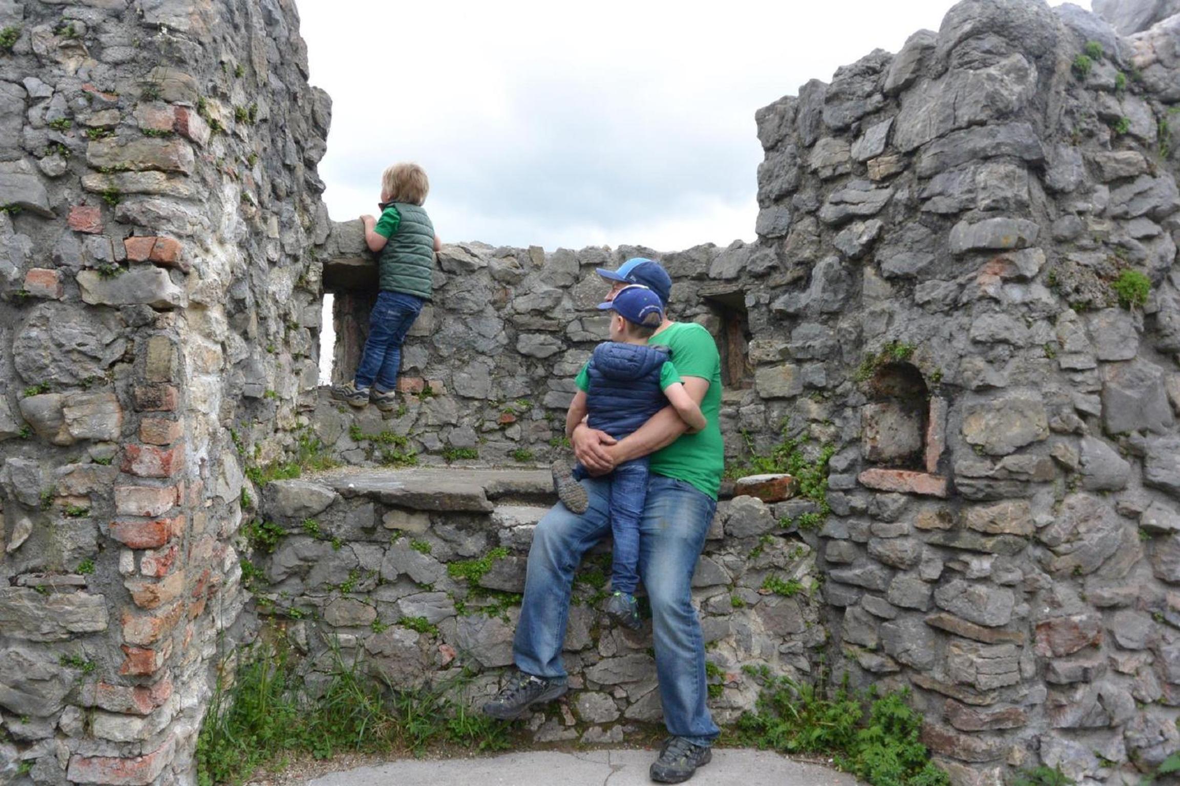 Photo 46