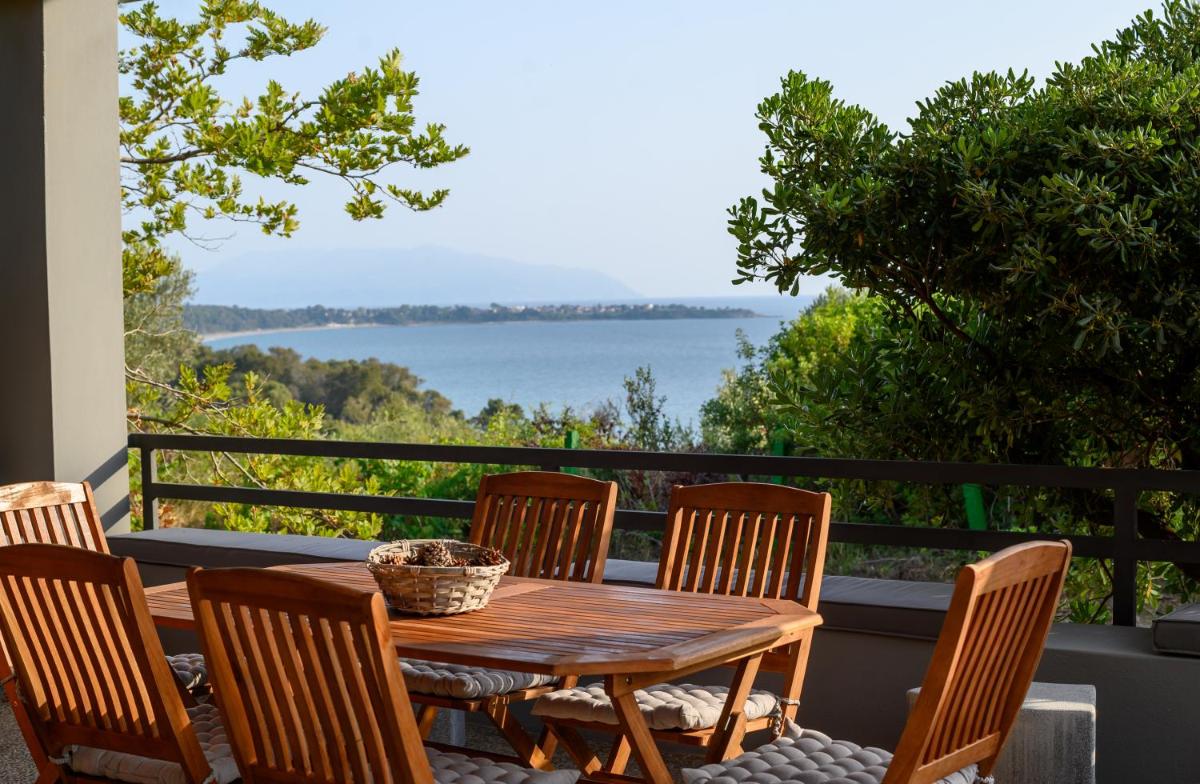 Villa Kimon photo 1