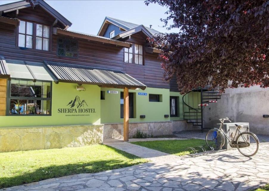 Hotel Sherpa Hostel - Image 1