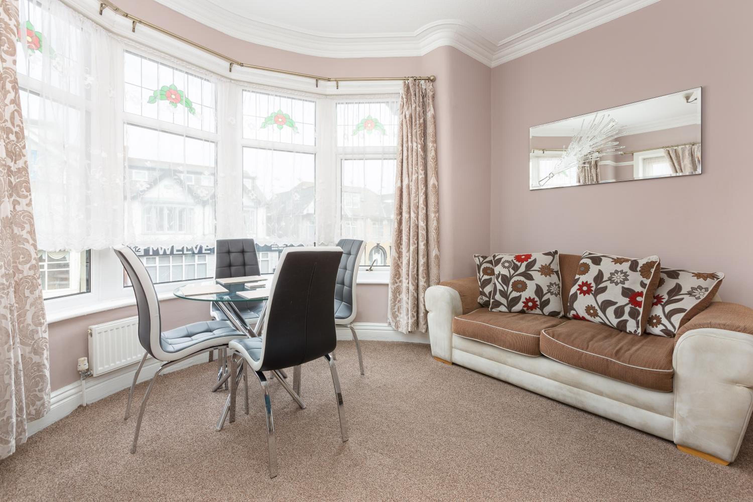 Beachcliffe Holiday Apartments