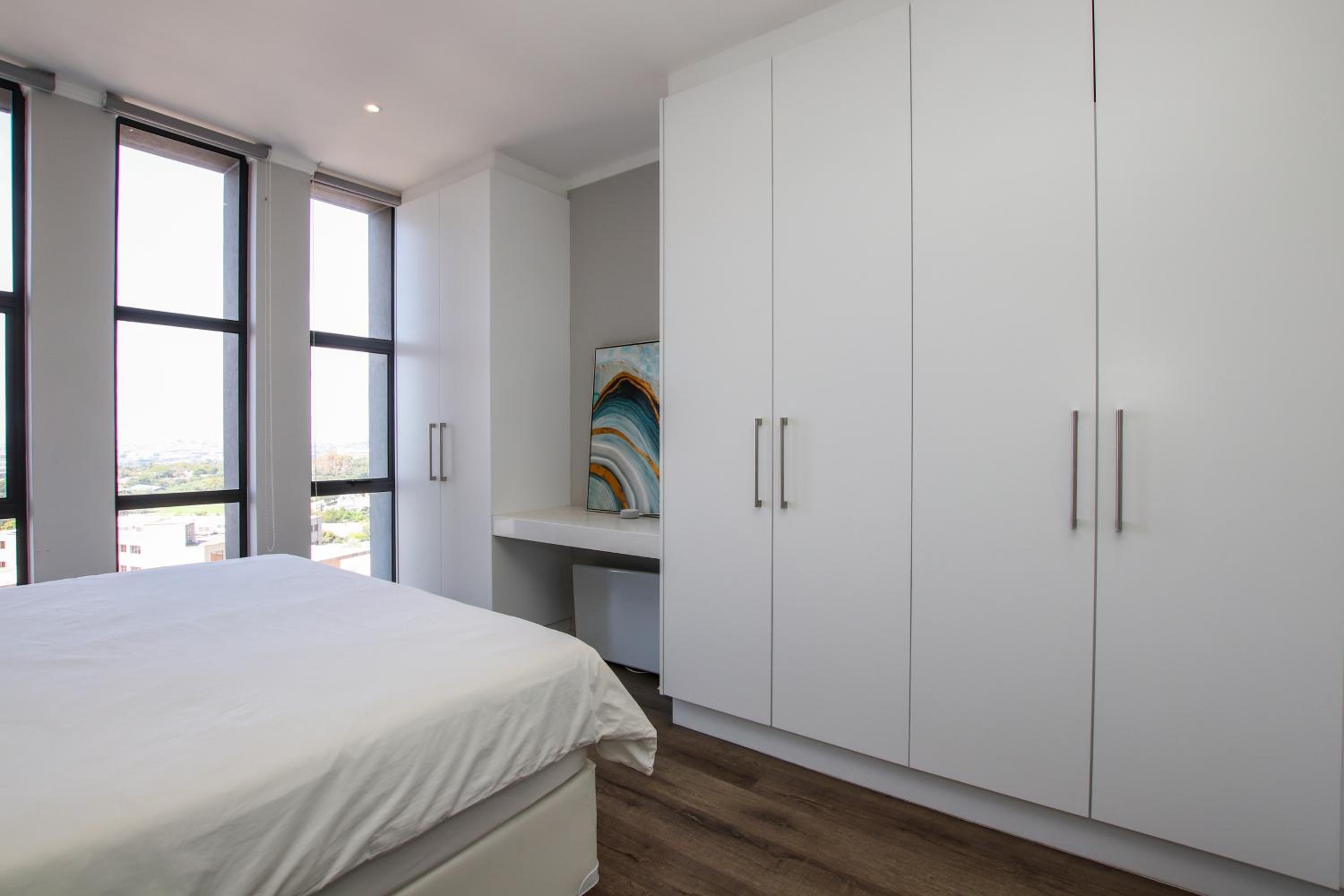 Sandton Smart Apartment Eleven
