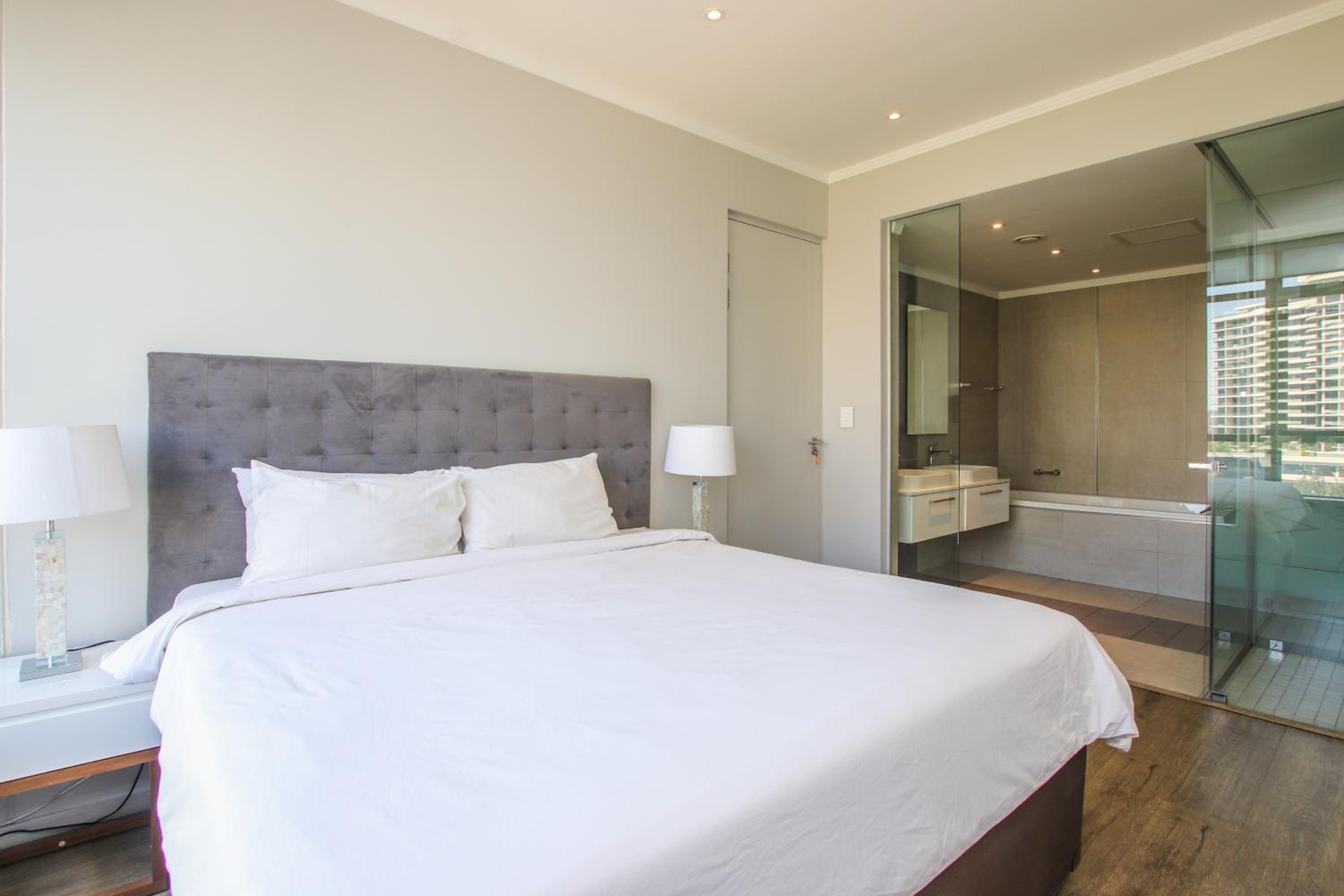 Sandton Smart Apartment Ten