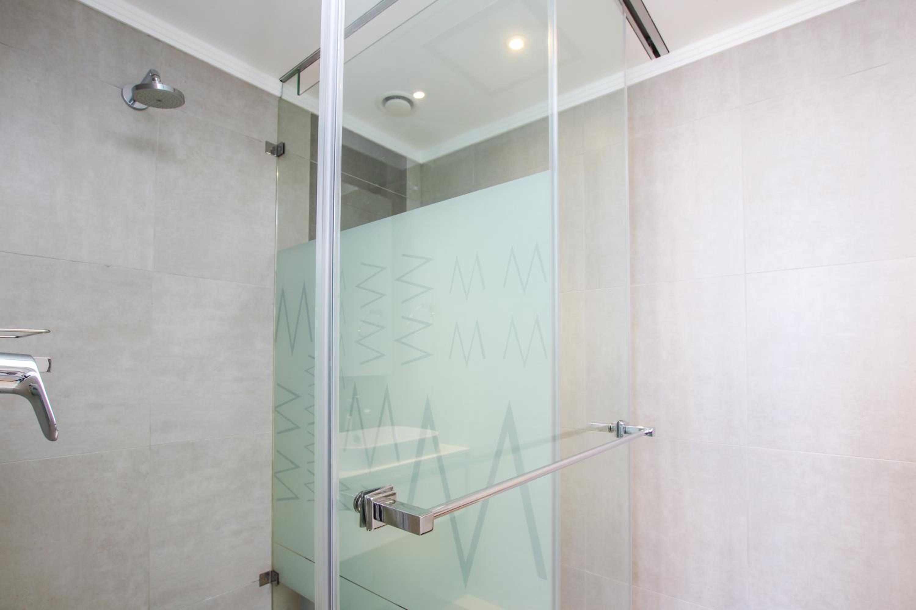 Sandton Smart Apartment Ten photo 2