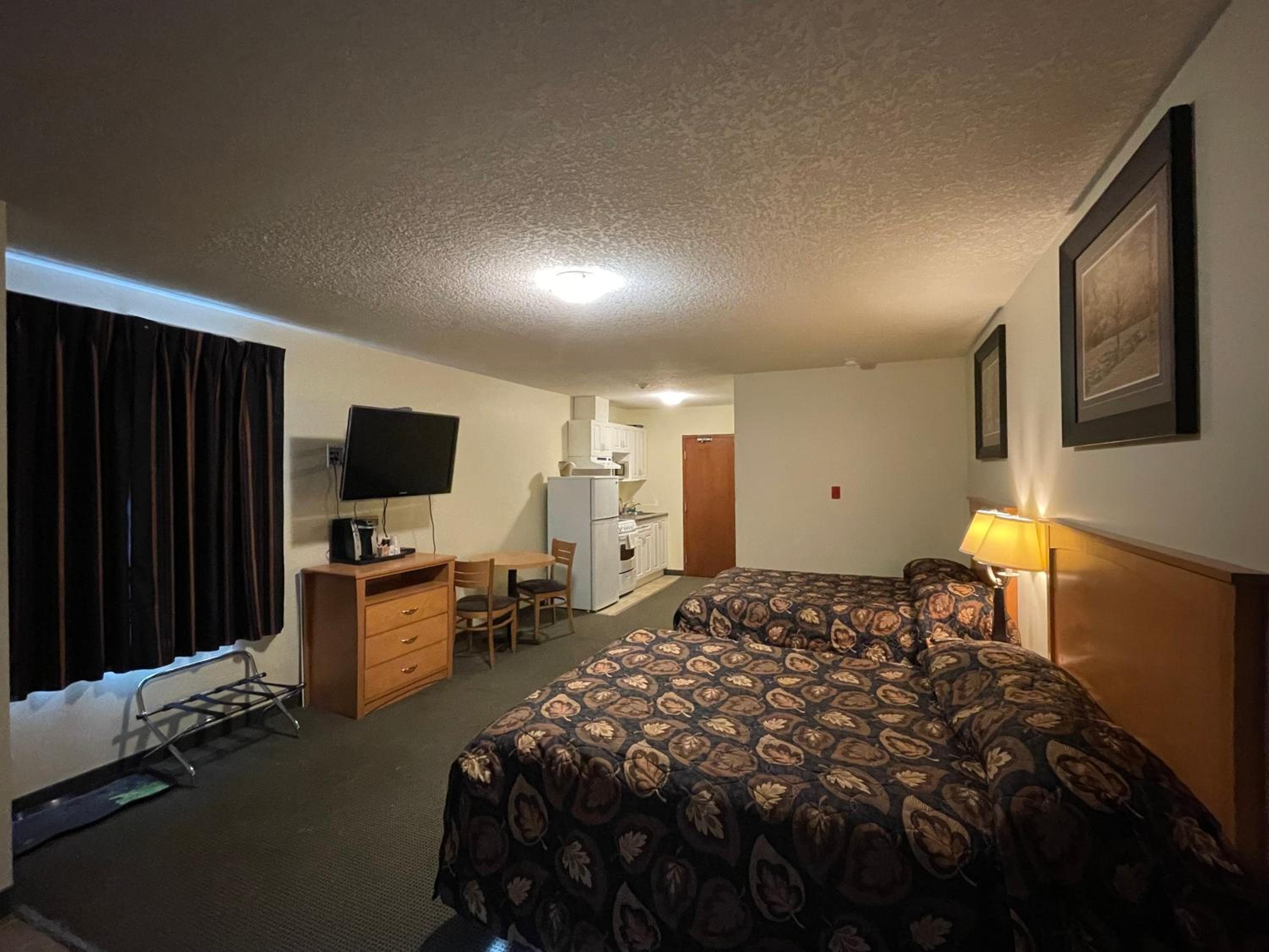 Circle 6 Motel