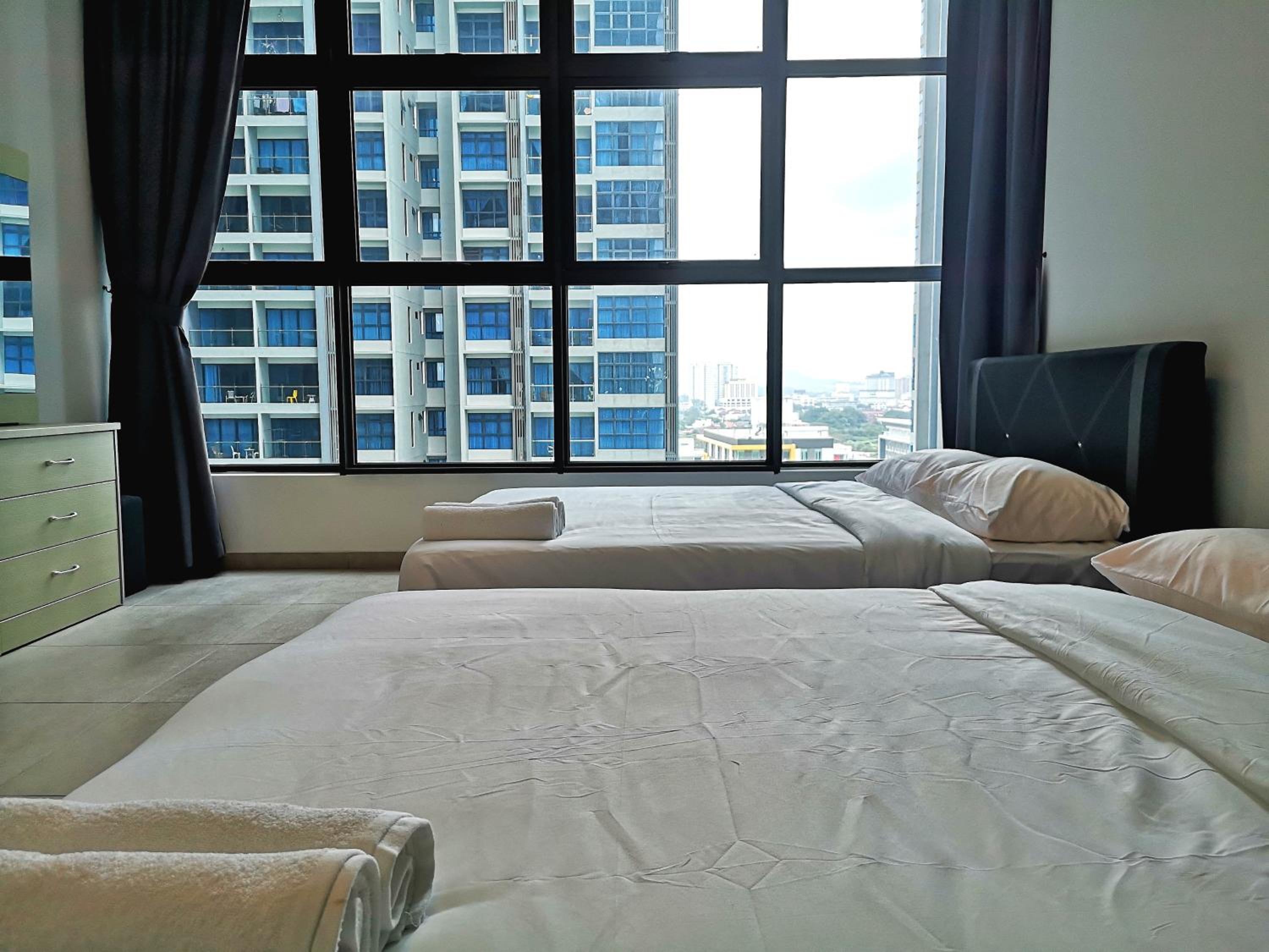Golden House-Atlantis Residence