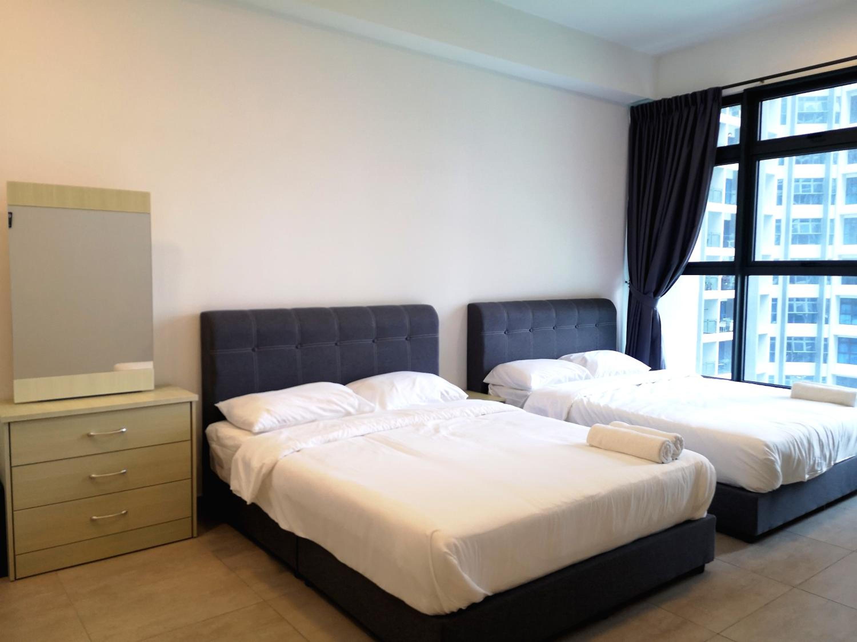 Golden House-Atlantis Residence