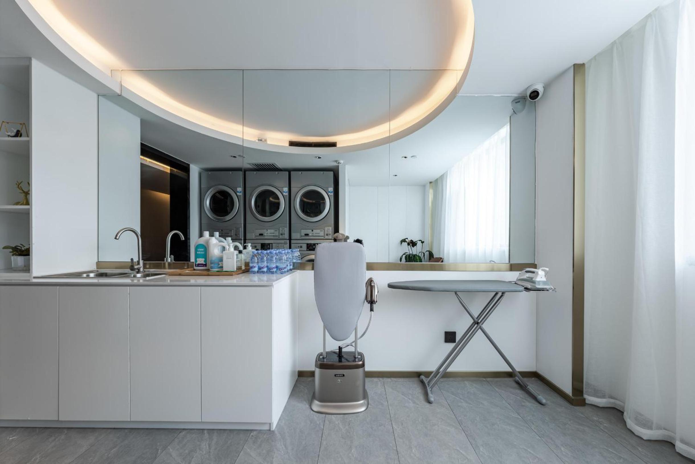 Atour Light Hotel Lanzhou Yantan RT-Mart